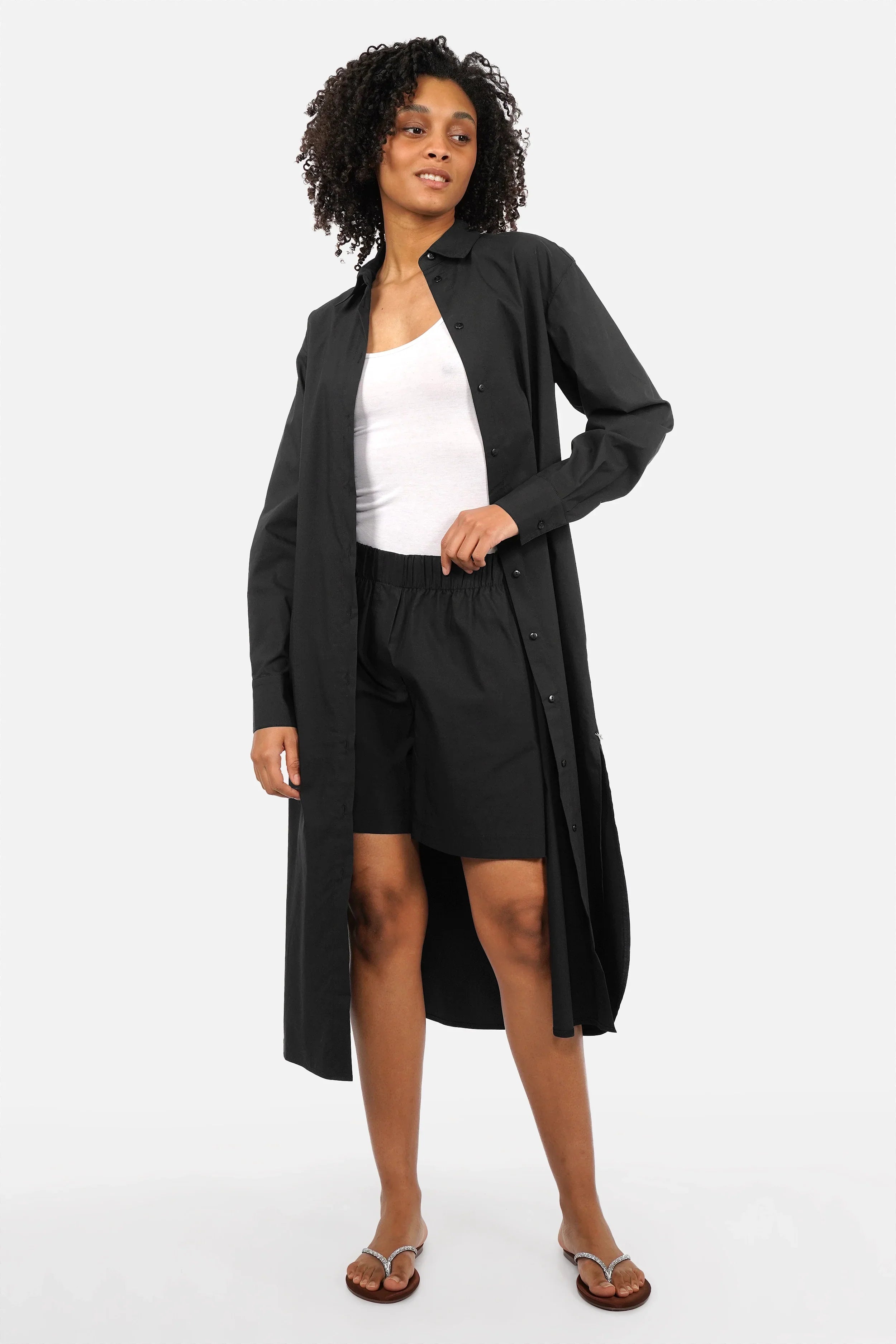 LARJE Popeline Hemdblusenkleid Midi Baumwollhemd mit Manschetten und Seitentaschen
