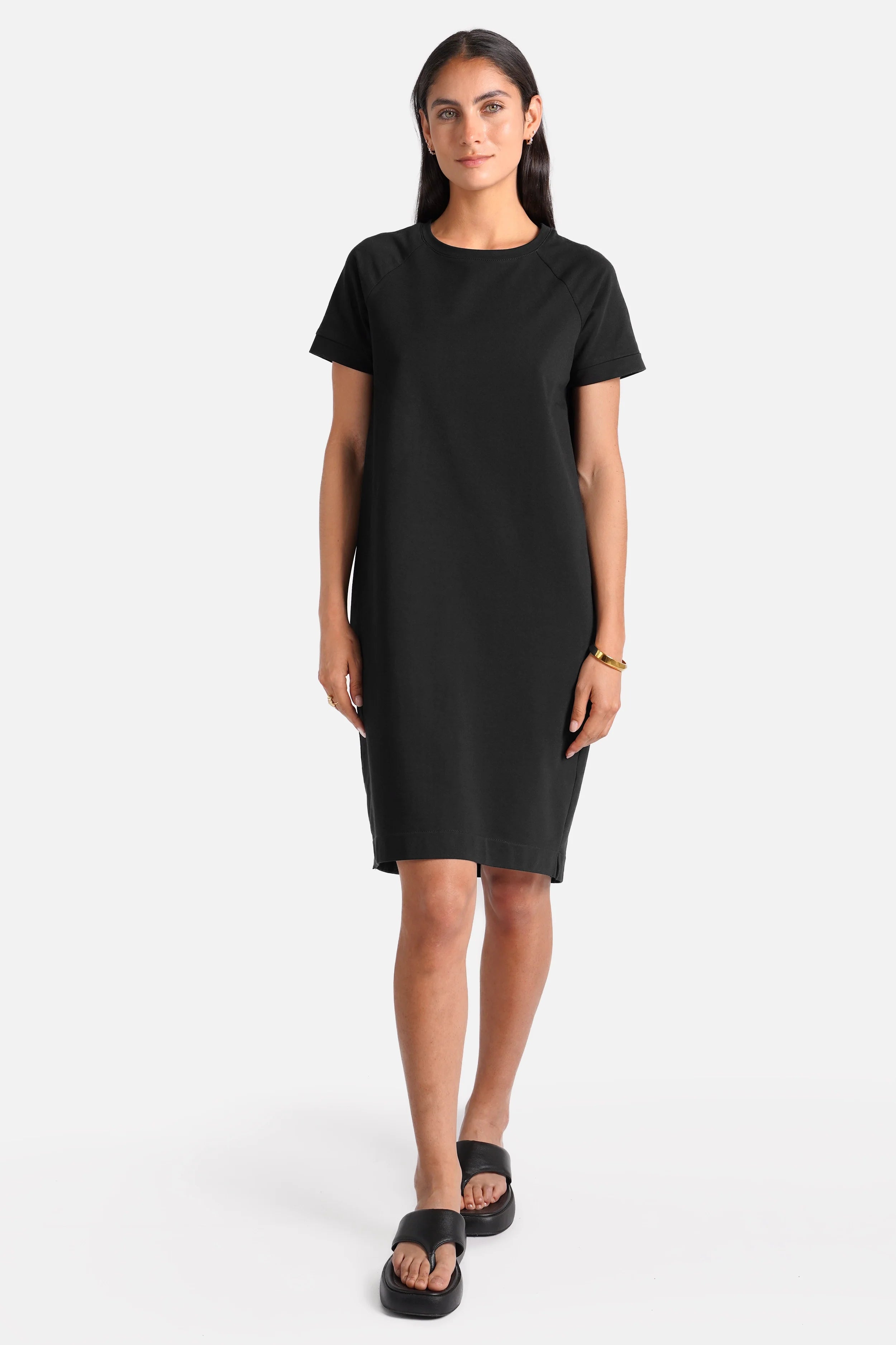 Damen Kurzarm Sweatkleid aus supersofter Baumwolle mit Rundhalsausschnitt, Raglanärmeln und seitlichen Schlitzen