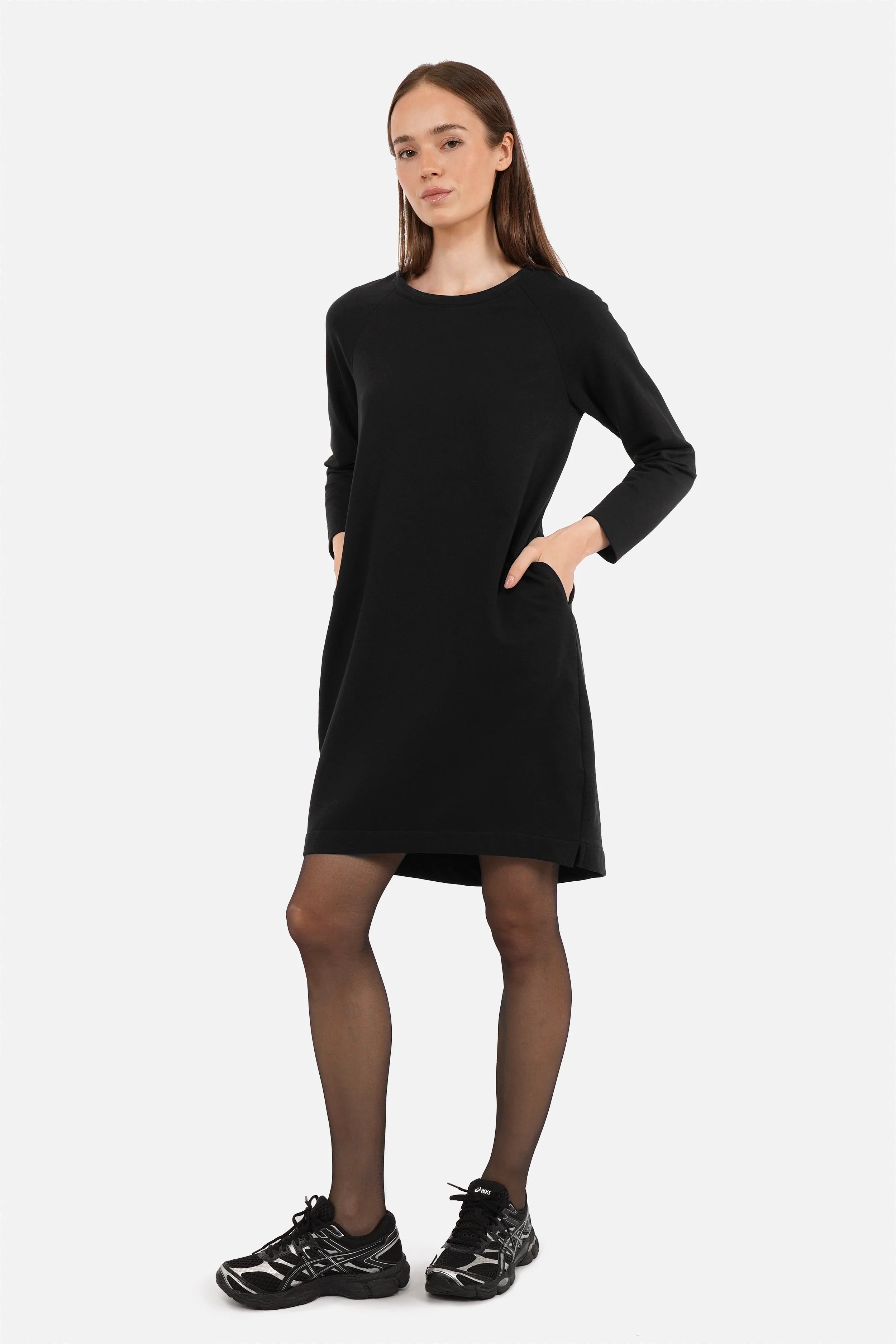 LIZ Sweatkleid aus weichem Baumwolljersey mit Rundhalsausschnitt und Seitentaschen