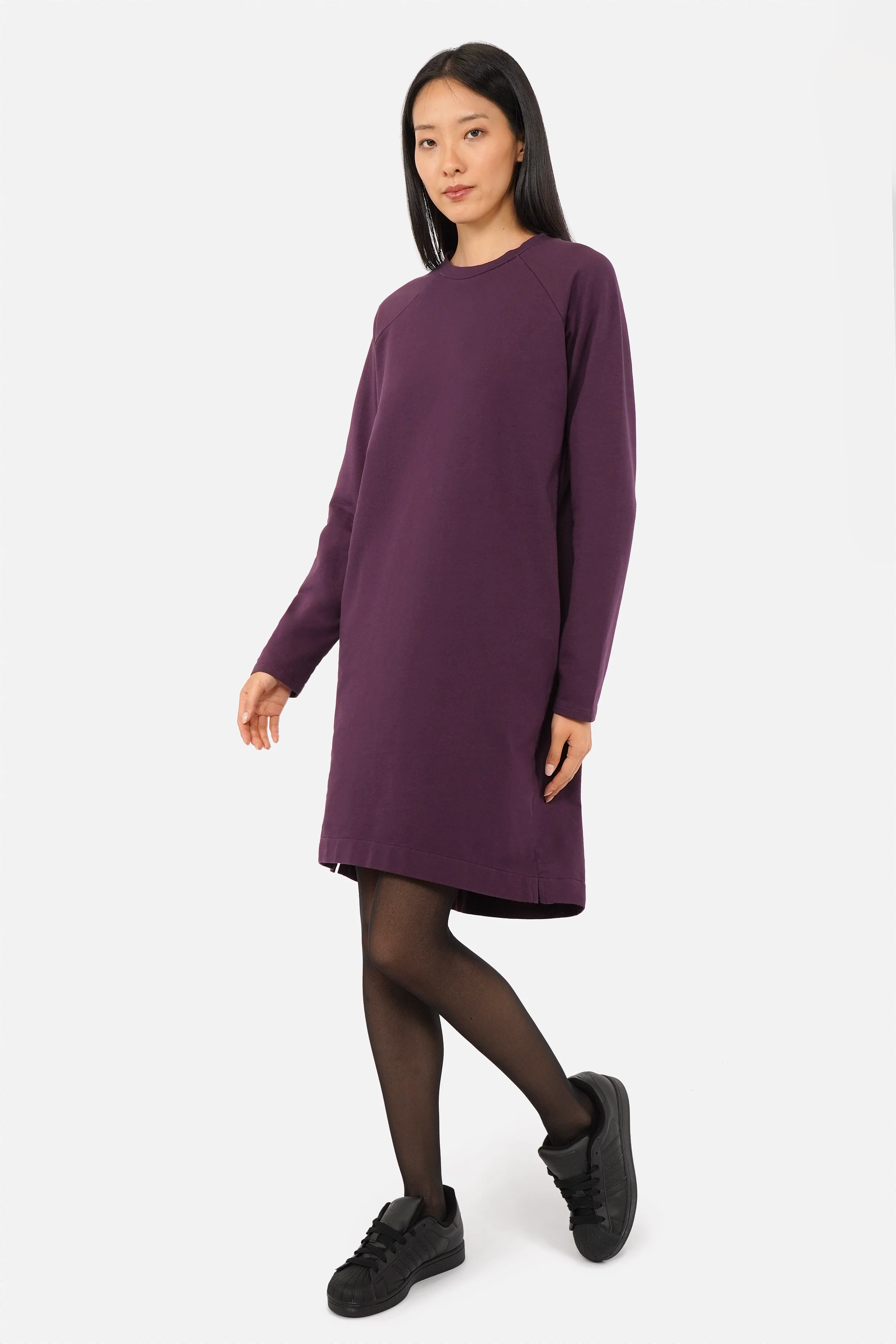 LIZ Sweatkleid aus weichem Baumwolljersey mit Rundhalsausschnitt und seitlichen Eingrifftaschen