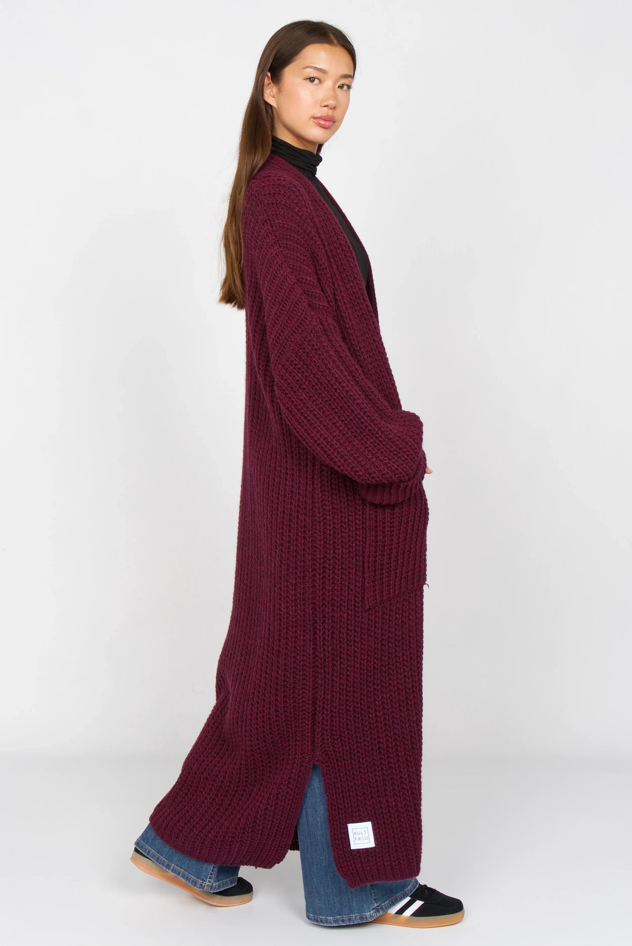 Damen LOLA Strickcardigan in Oversize mit Taschen, offen tragbar, lange Rückenlänge, gemütlich und locker geschnitten