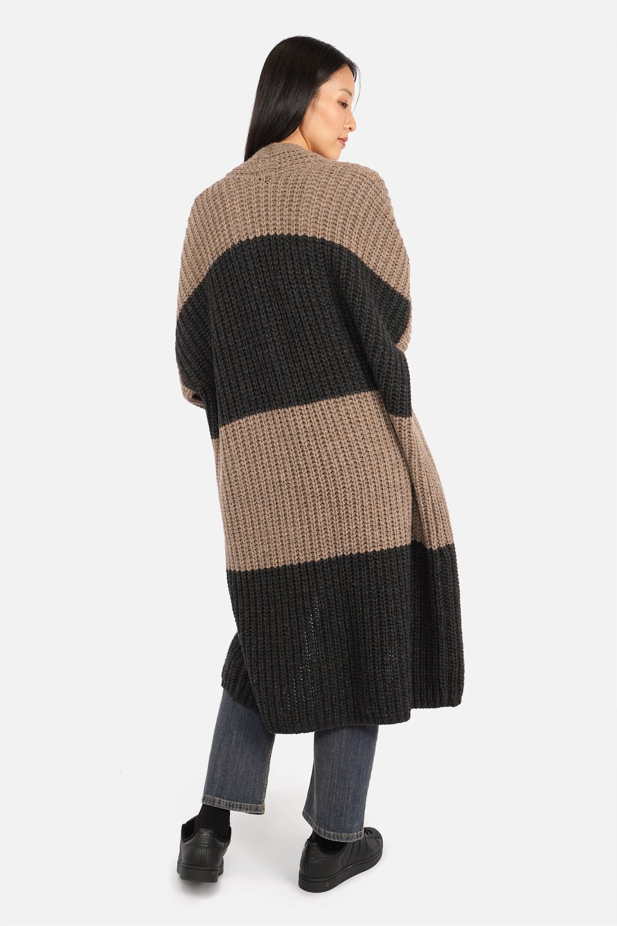 LOLLYTA One Size Strickcardigan mit breiten Blockstreifen und offener Front in Grobstrick