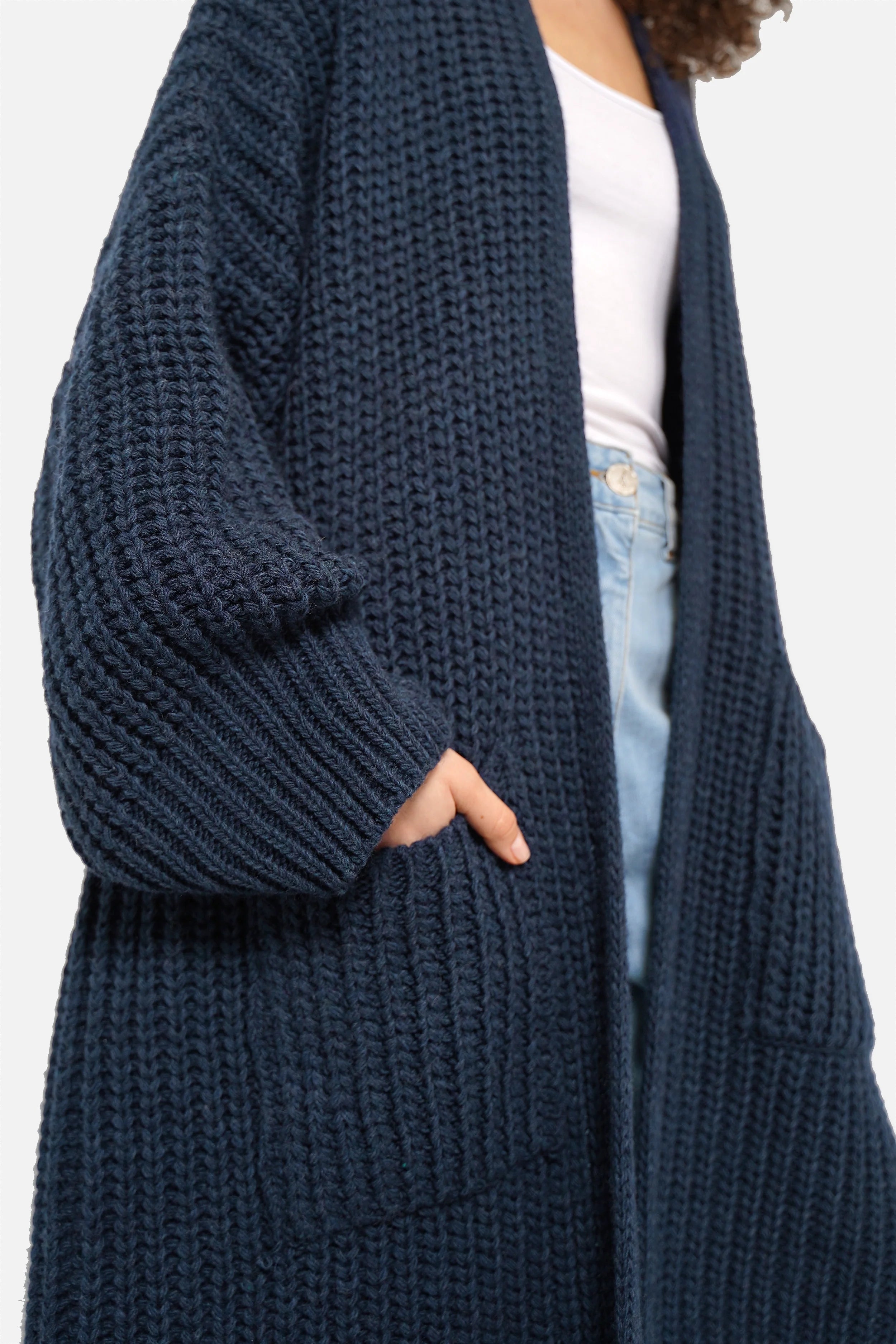 Oversized Strickcardigan LOLLYTA, offen, mit überschnittenen Schultern und aufgesetzten Taschen, Relaxed Fit, einfarbig, cozy und leicht, Onesize