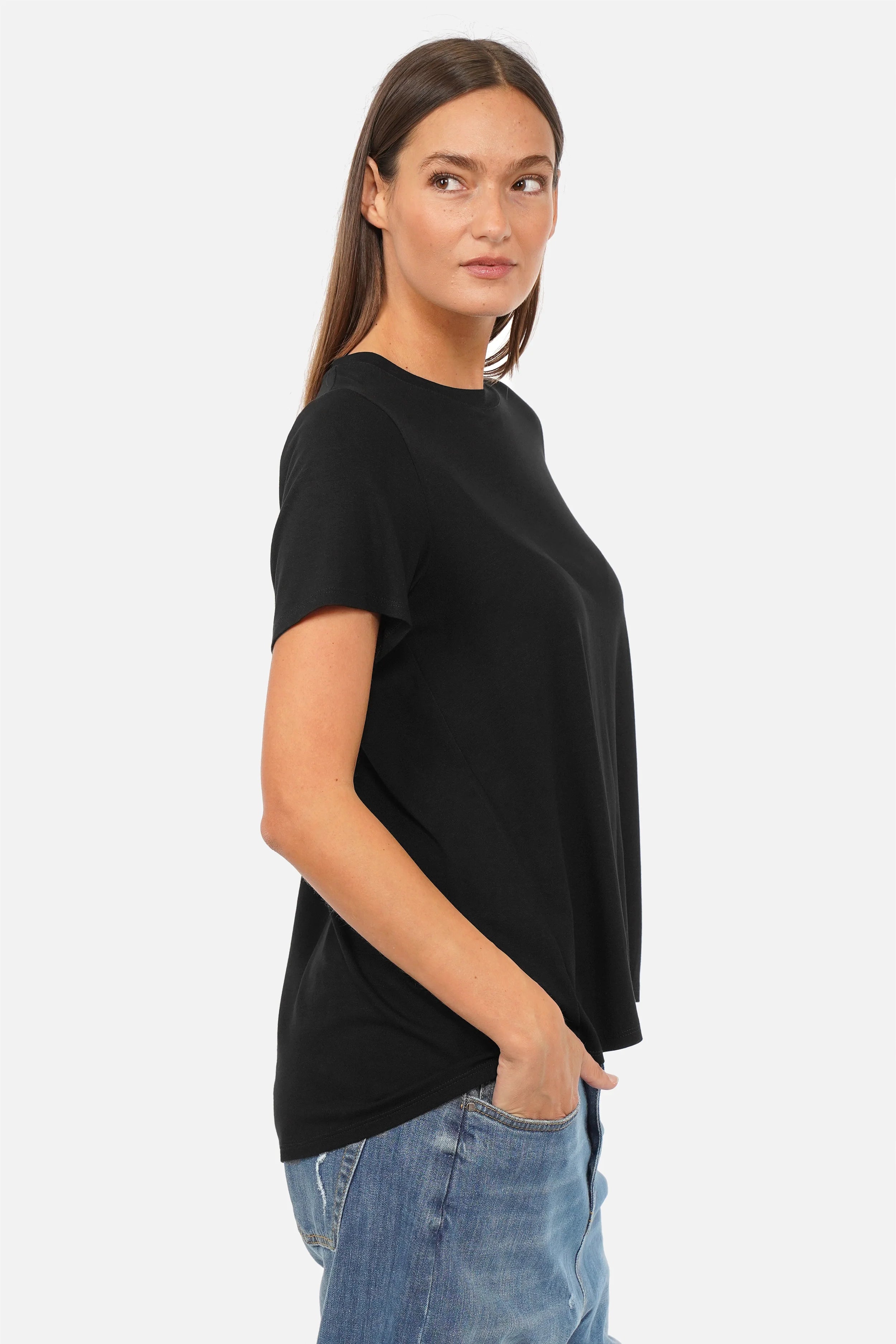 LYLLDA T-Shirt soft viscose fabric with round neckline and A-line regular fit