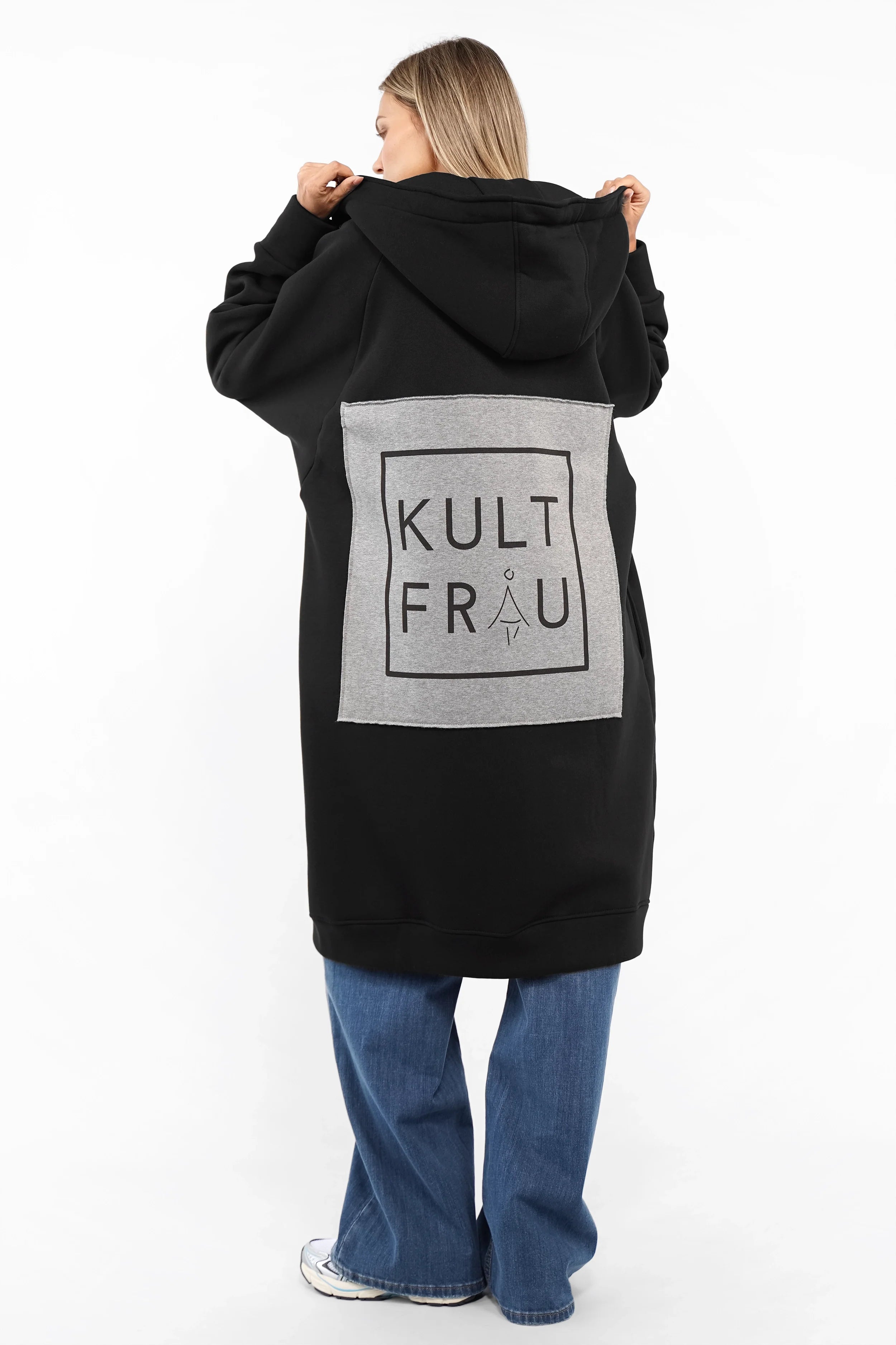 Longzip-Hoodie aus weichem Baumwoll-Sweat mit Zweiweg-Reißverschluss und aufgenähtem Logo-Patch