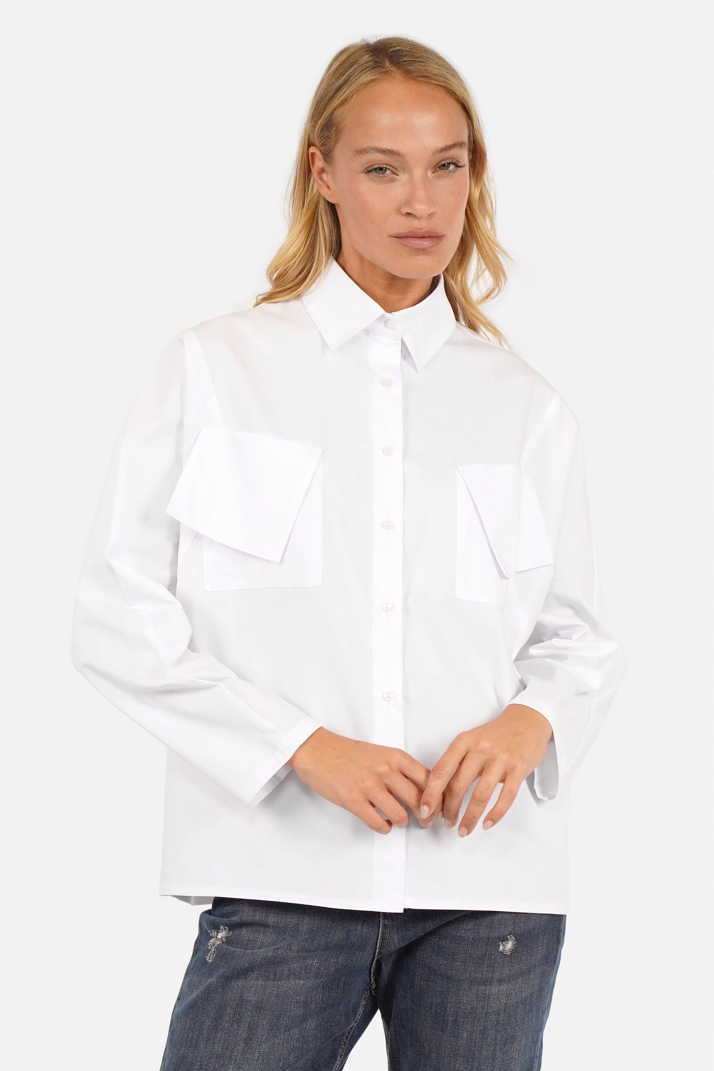 MELIZIA Bluse aus lockerem Popeline mit klassischem Kragen und Pattentaschen