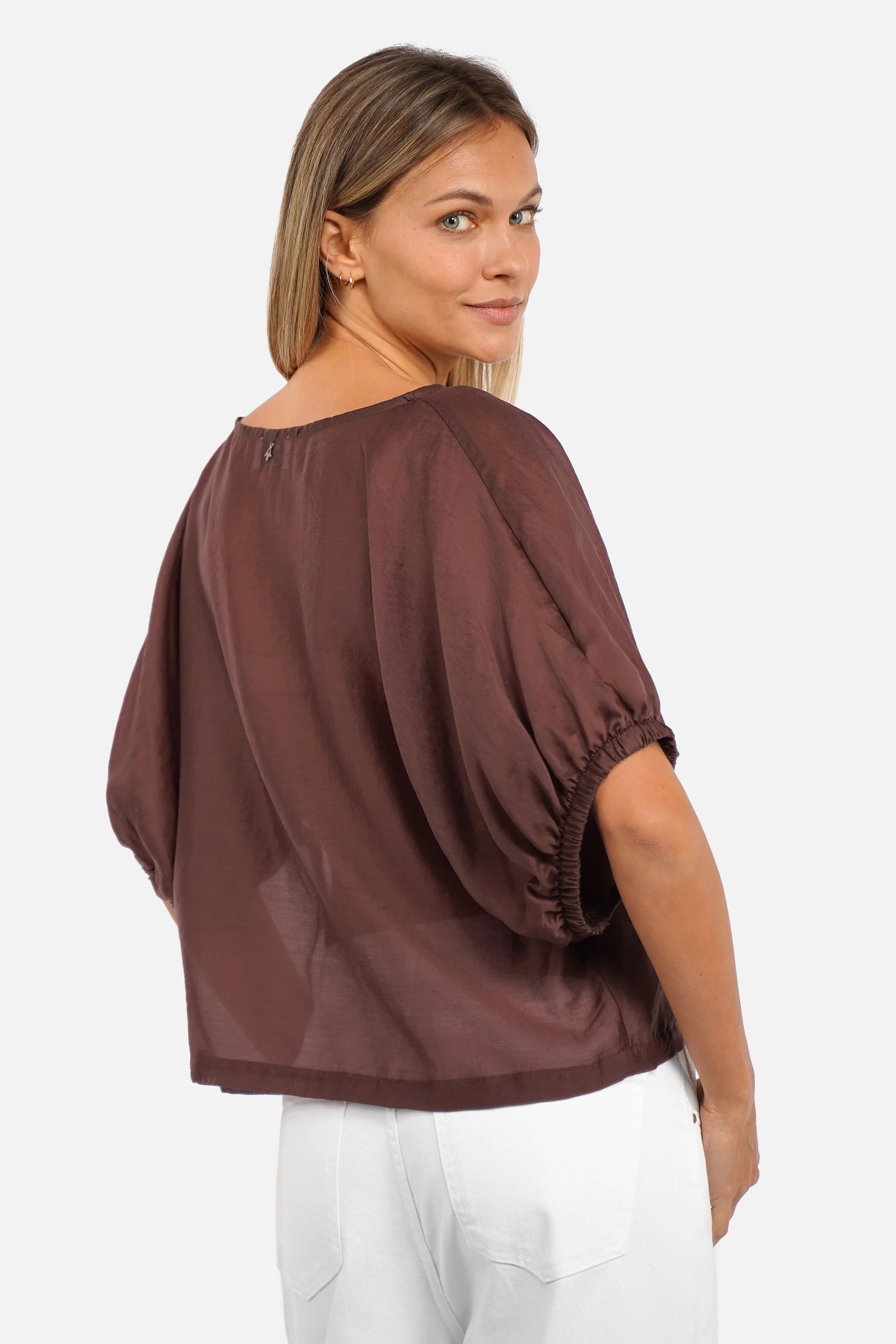 NOSHI Kurzarm Bluse mit Leo-Print und Fledermausärmeln in semitransparentem Stoff