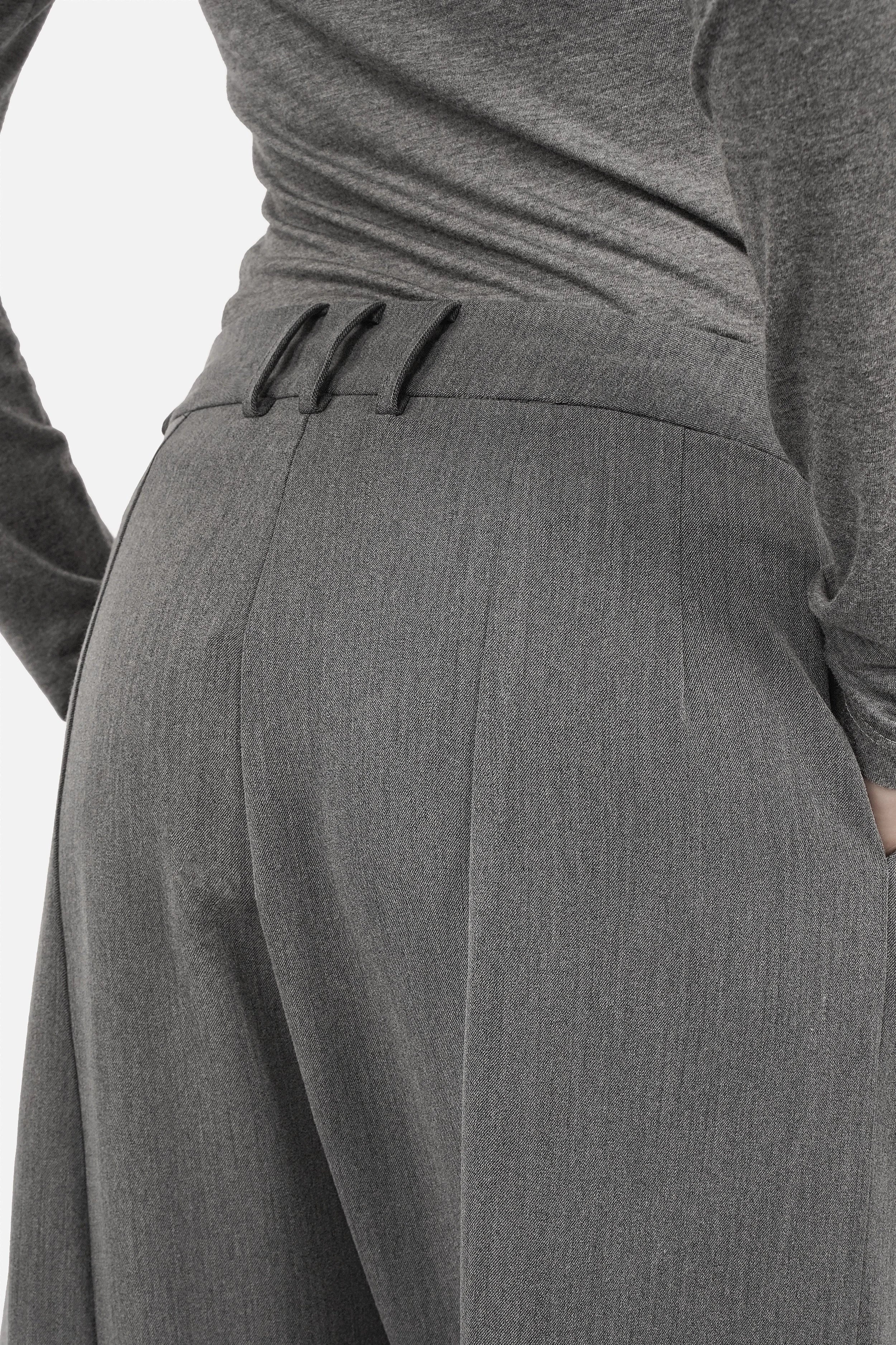 NURY Avantgarde Hose mit tiefem Schritt, weiche Melange-Qualität, breiter Bund, seitlicher Knopfverschluss, seitliche Eingrifftaschen, weit geschnittenes Bein, verkürzte Länge, Relaxed Fit