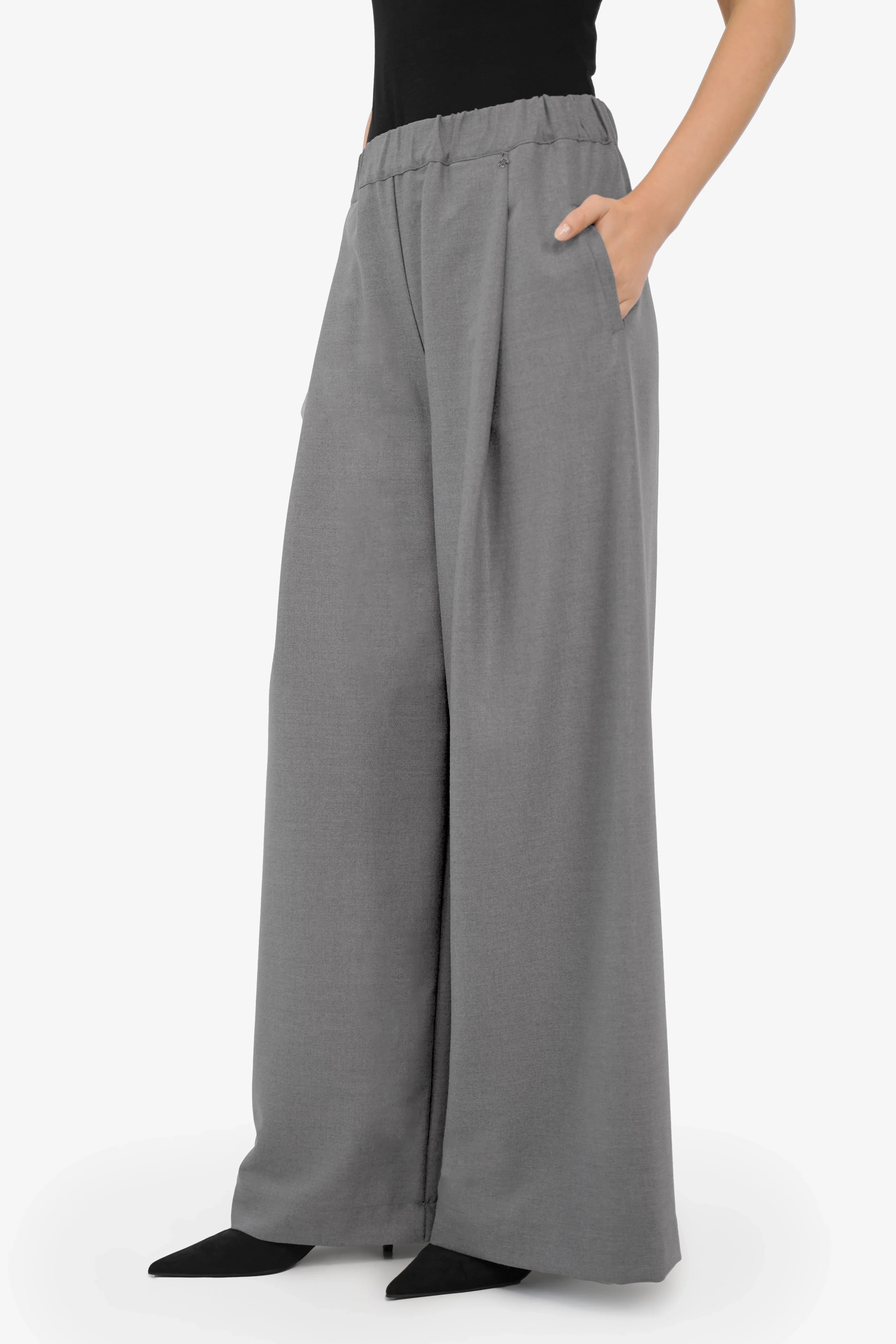 Weiche Wide Leg Hose mit elastischem Bund und seitlichen Eingriffstaschen