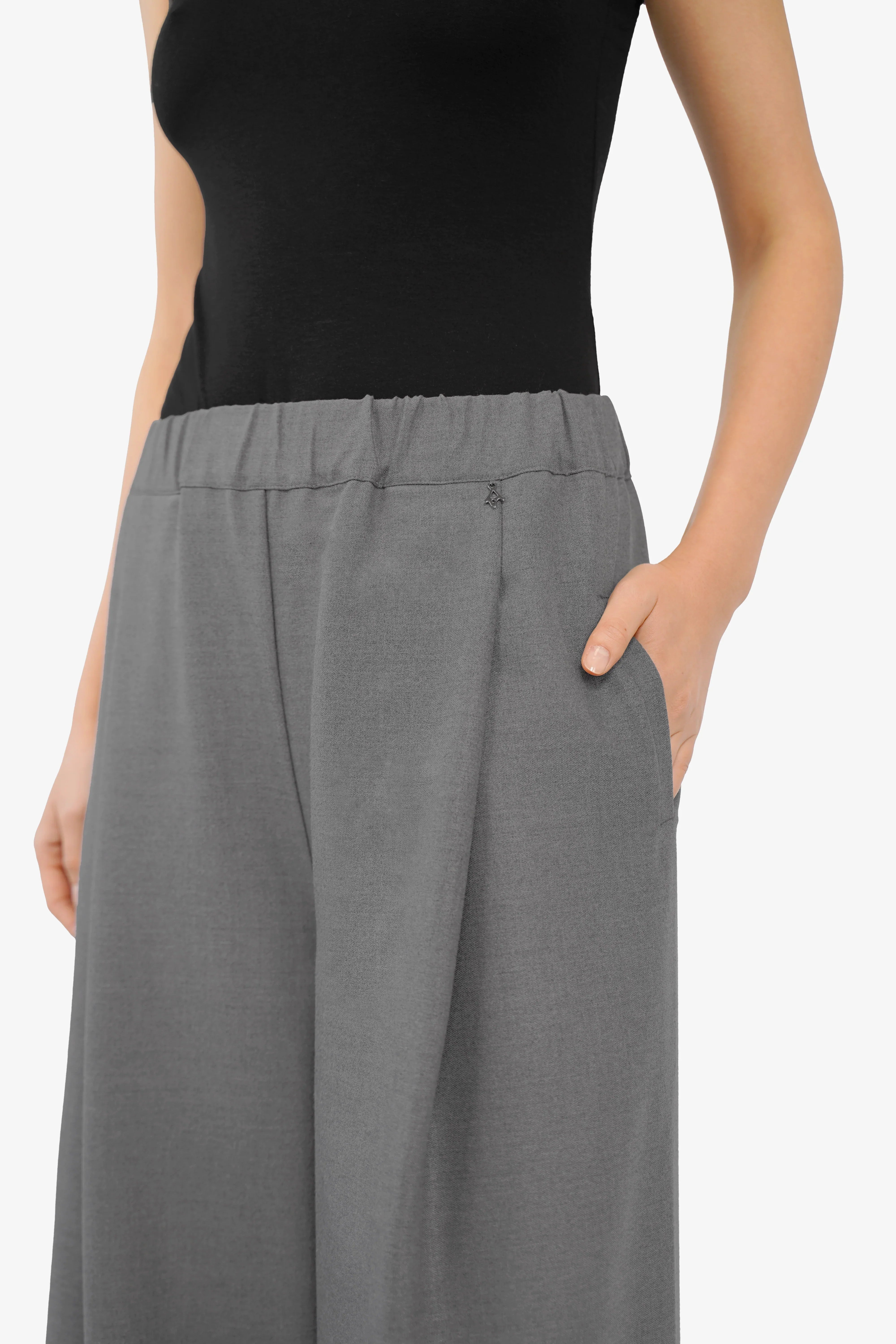 Damen Wide Leg Hose mit elastischem Bund und seitlichen Eingrifftaschen