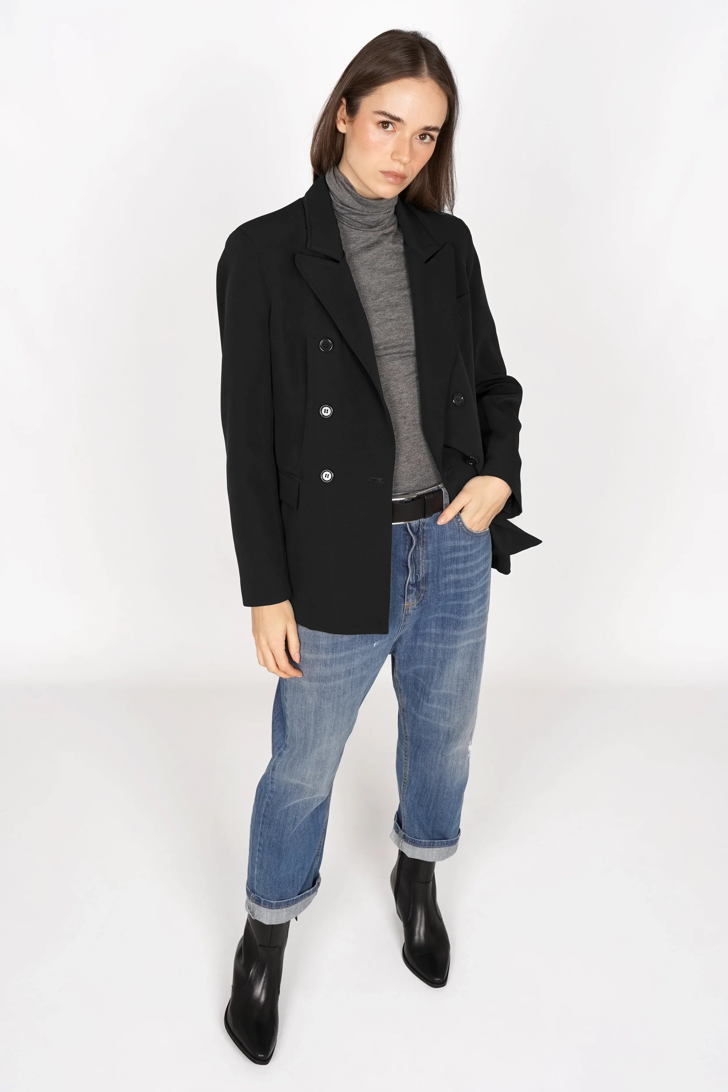 RUNYIA Doppelreihiger Blazer mit Reverskragen und tailliertem Schnitt in schwarzer Stretch-Qualität