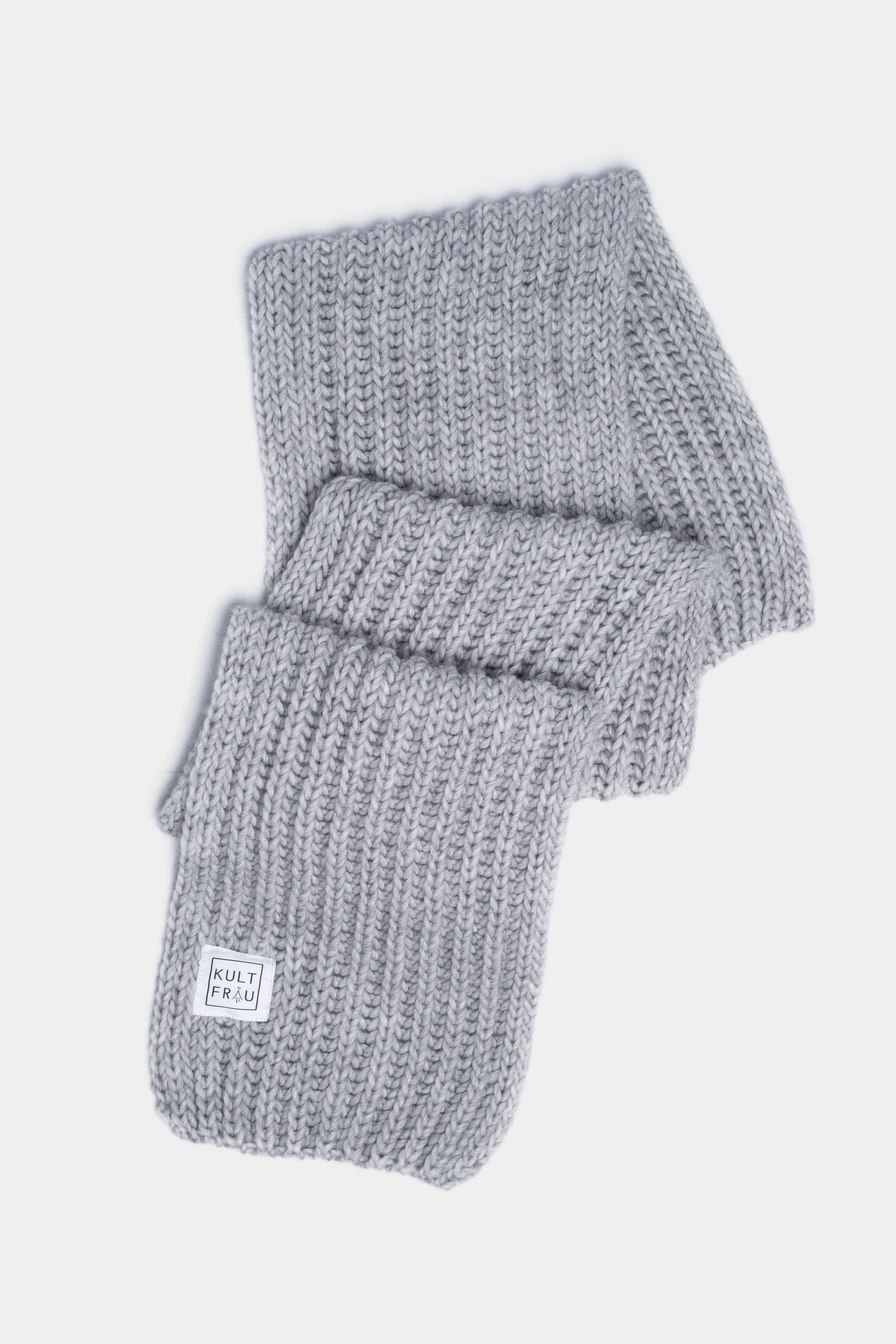 SCARFY Strickschal grob gerippter, weicher Wollmix-Strickschal in Grau, 185 cm lang und 25 cm breit