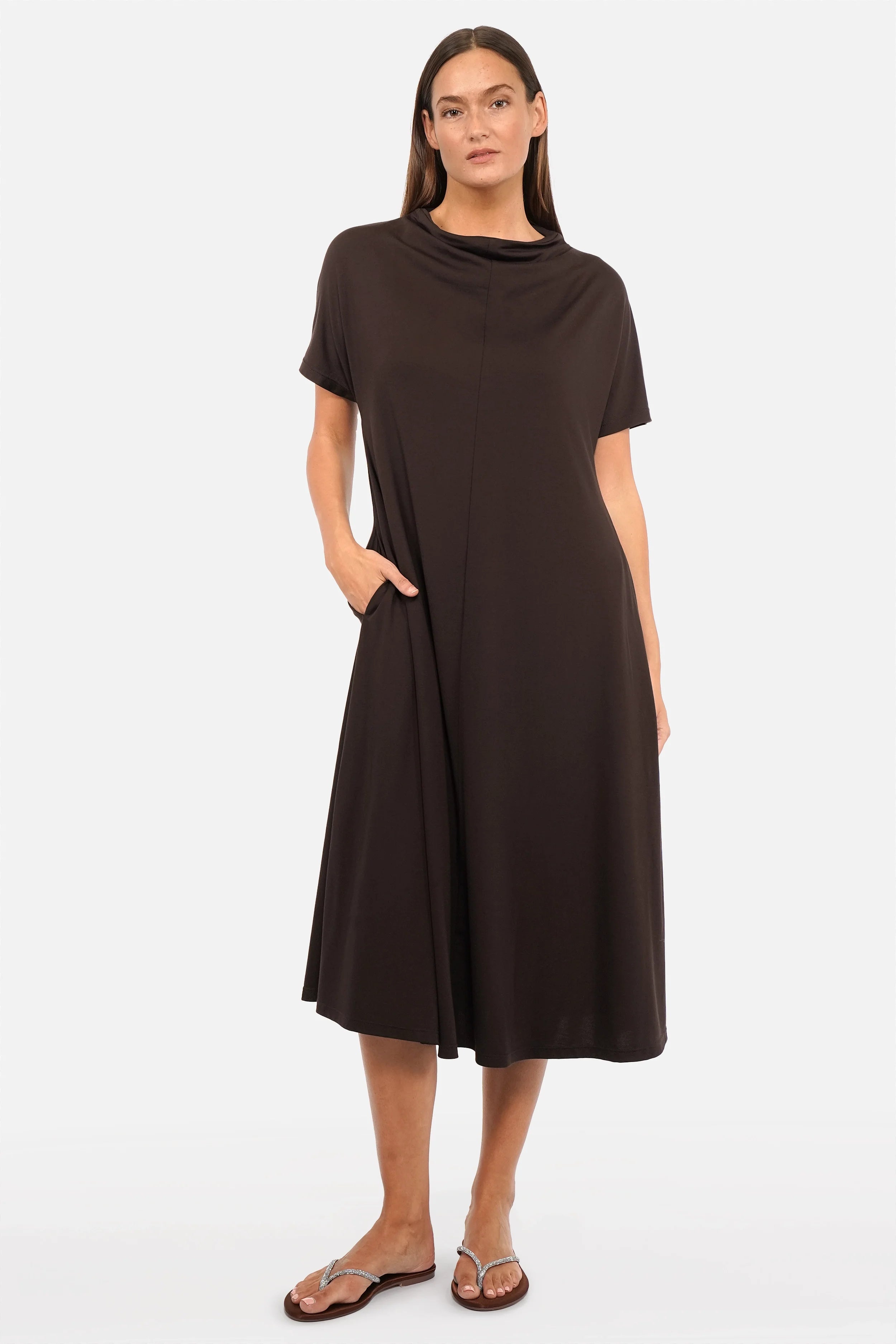 SMINA Jersey Maxikleid fließend fallendes Viskosekleid mit Mockneck und Seitentaschen in A-Linie, maxi Länge