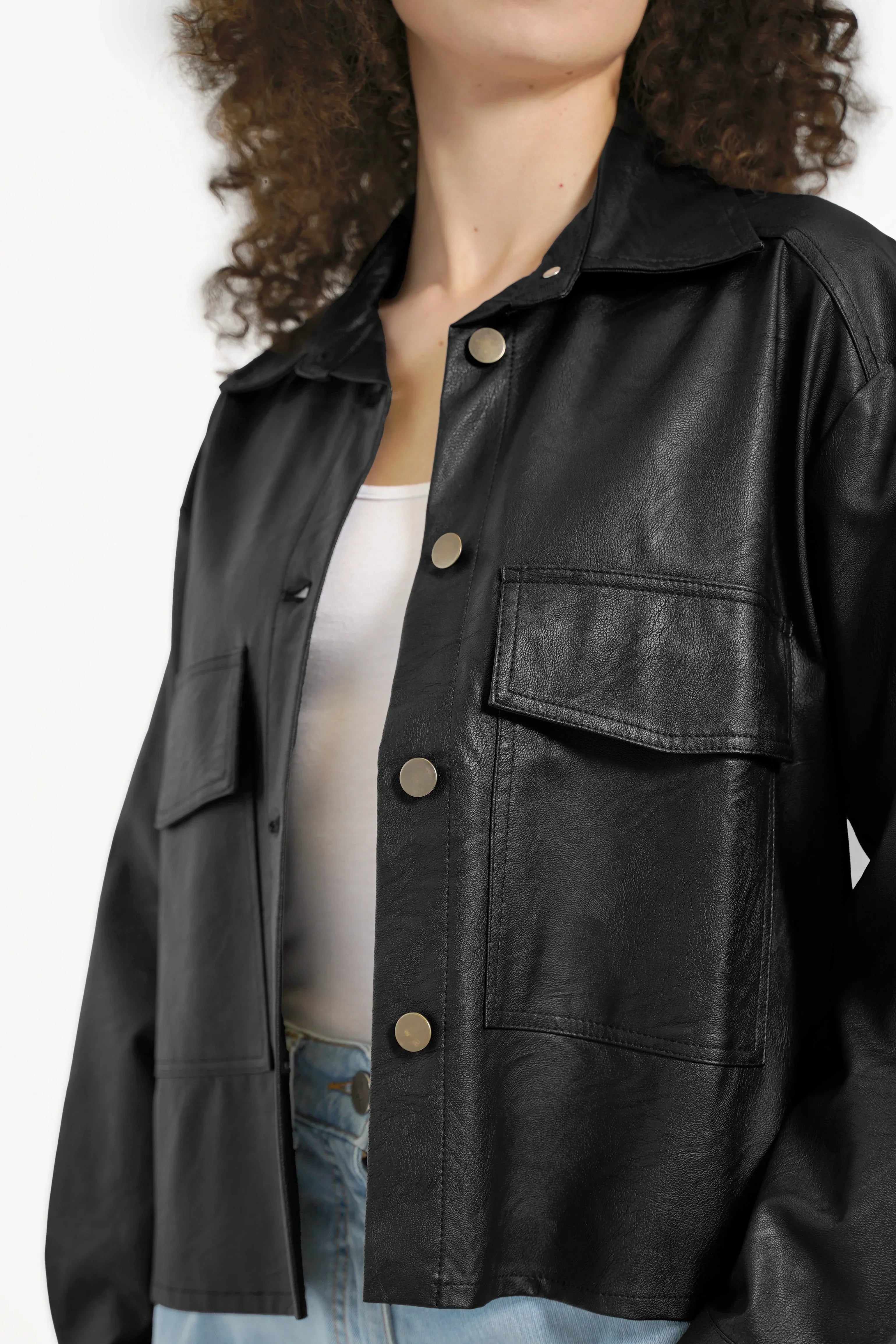 SOOAE Hemdjacke aus Eco-Leder mit Kentkragen und großen Brusttaschen