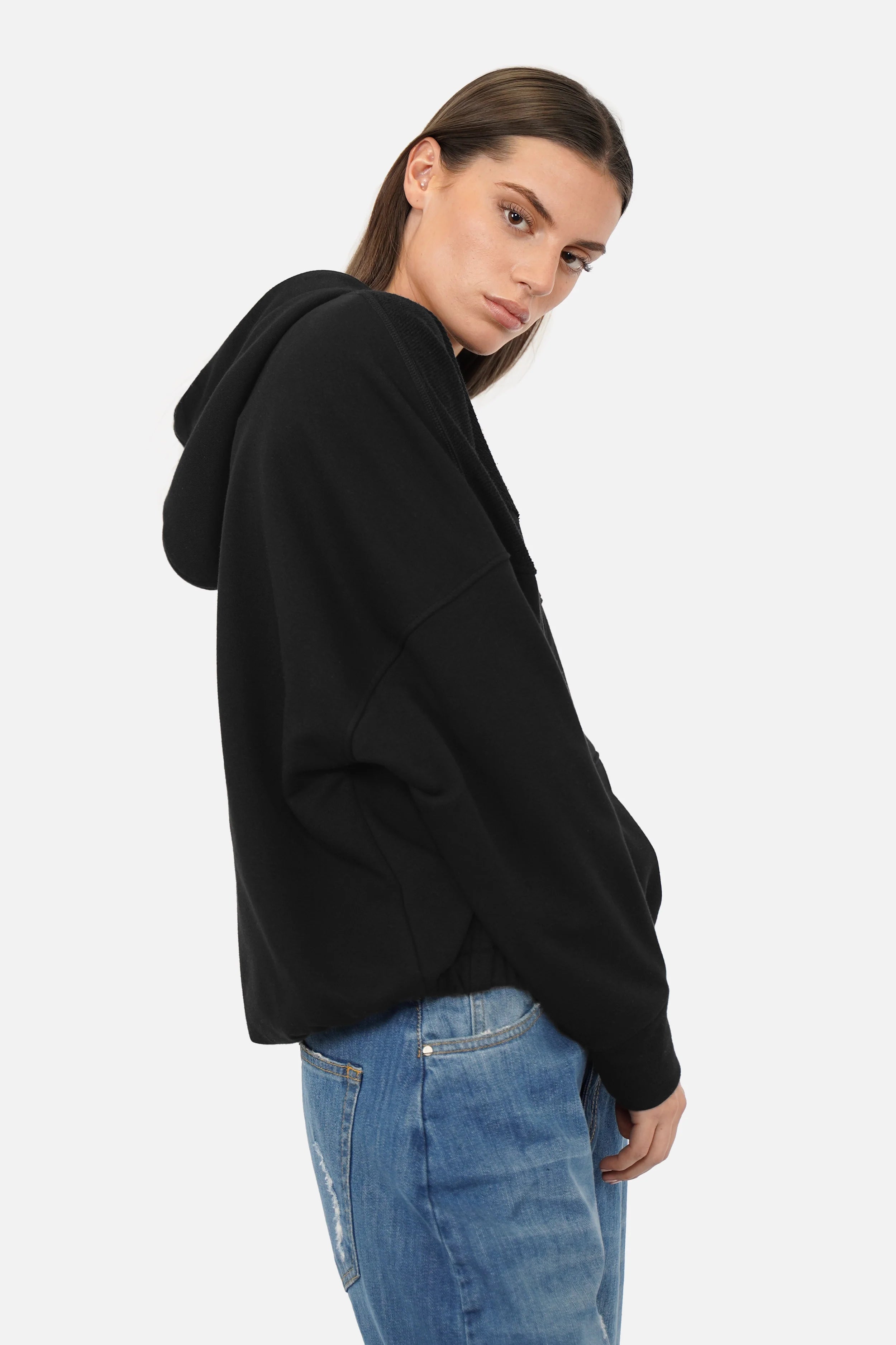 Oversized SOVIA zip-hoodie with left fabric side details and pink KULTFRAU logo zipper