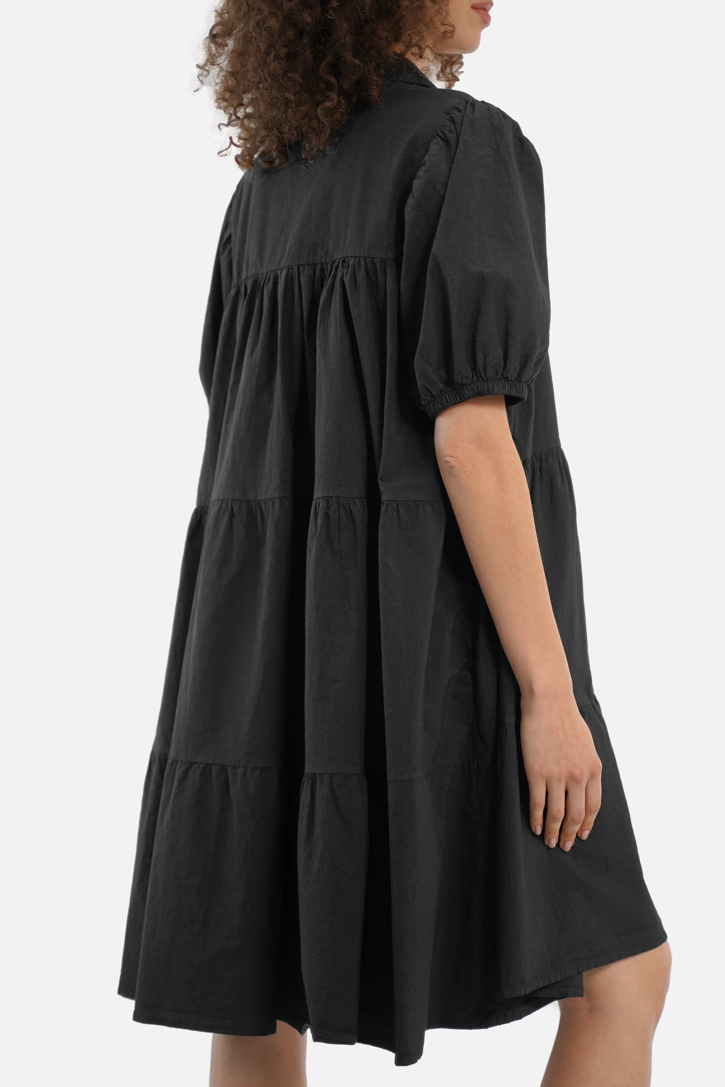 SYLIE Popeline Kleid aus Baumwolle mit Hemdkragen, Knopfleiste, Puffärmeln und seitlichen Eingrifftaschen in Regular Fit