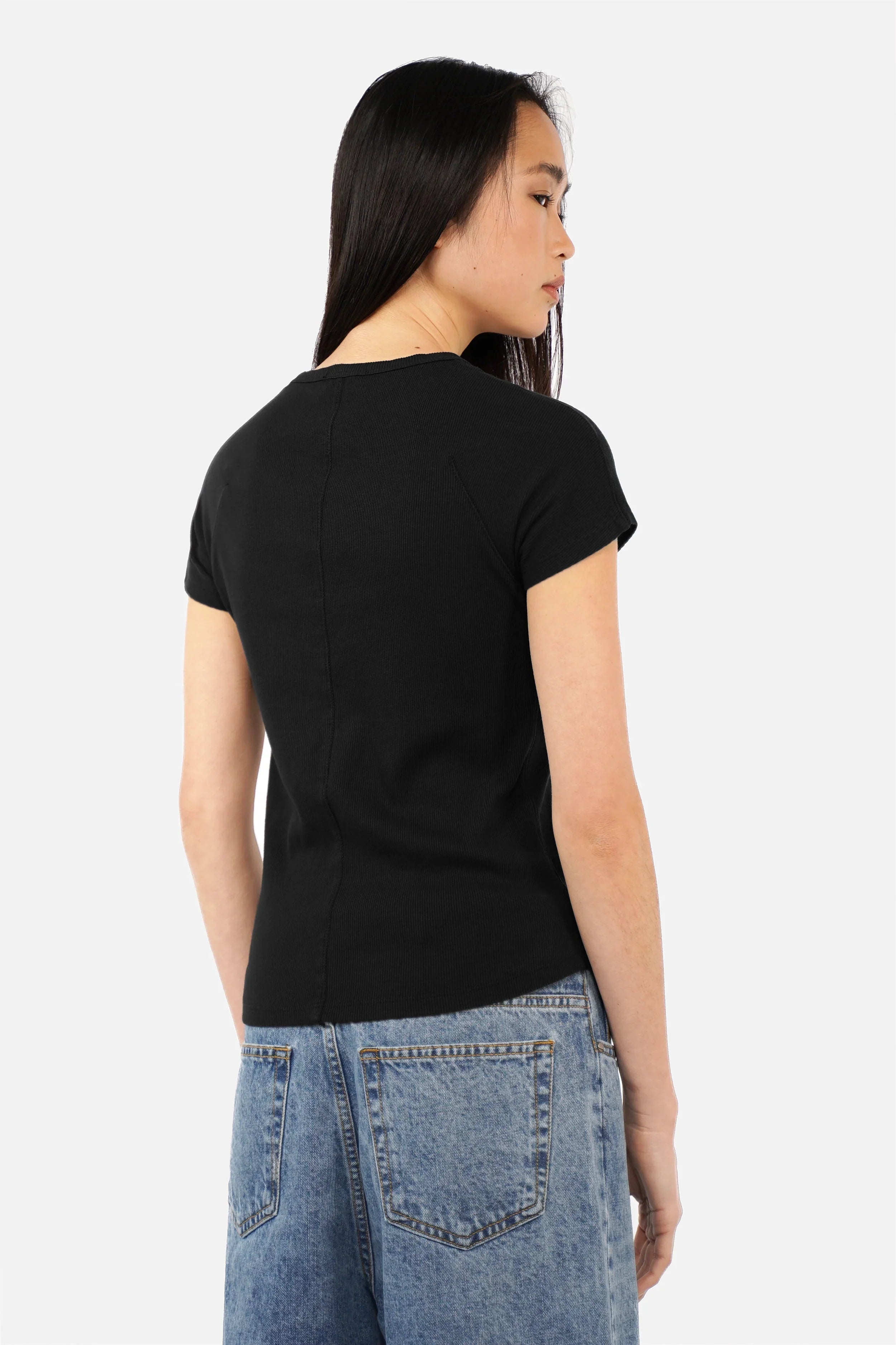 TASYA Geripptes Shirt aus softem Ripp-Jersey mit Rundhalsausschnitt und Slim Fit