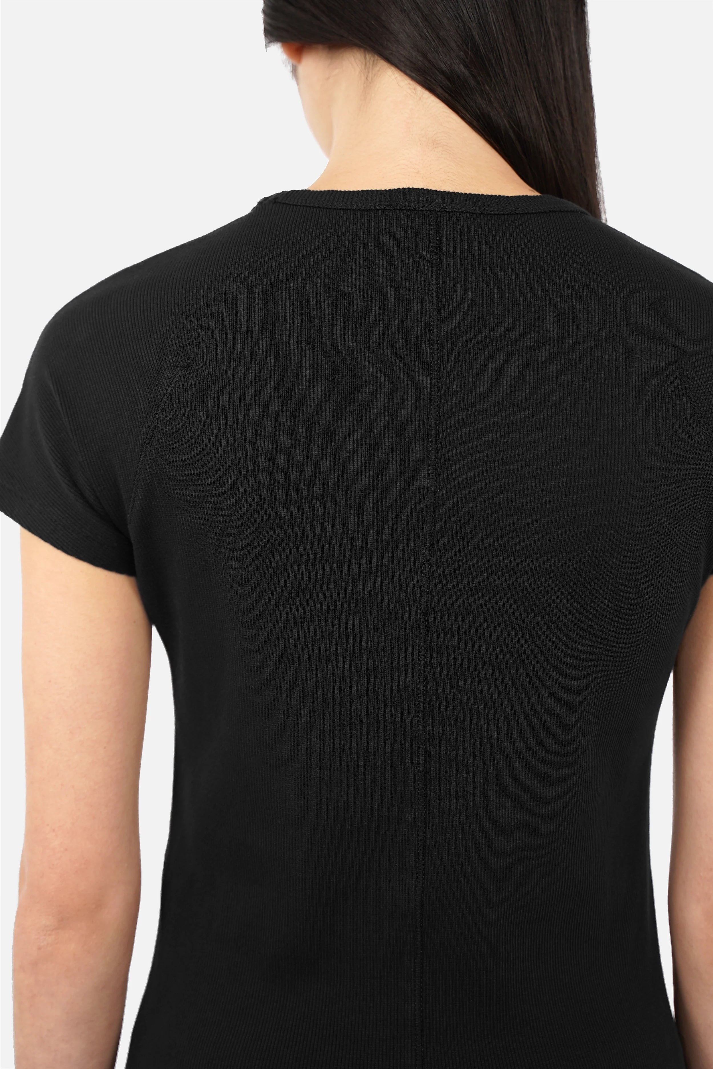 TASYA Geripptes Shirt aus weichem Ripp-Jersey mit Rundhalsausschnitt und slim Fit