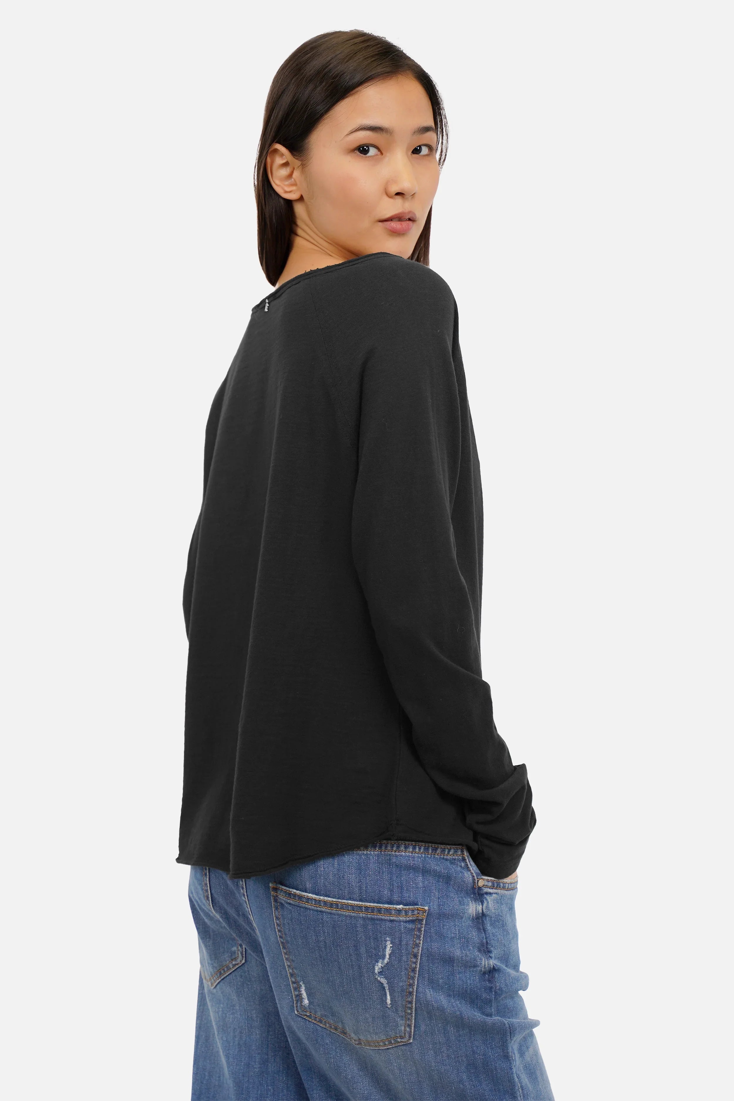 Tehi Longsleeve Damen Slub-Jersey mit Rundhalsausschnitt und extralangen Raglanärmeln aus weicher Fiammato-Baumwolle in Regular Fit