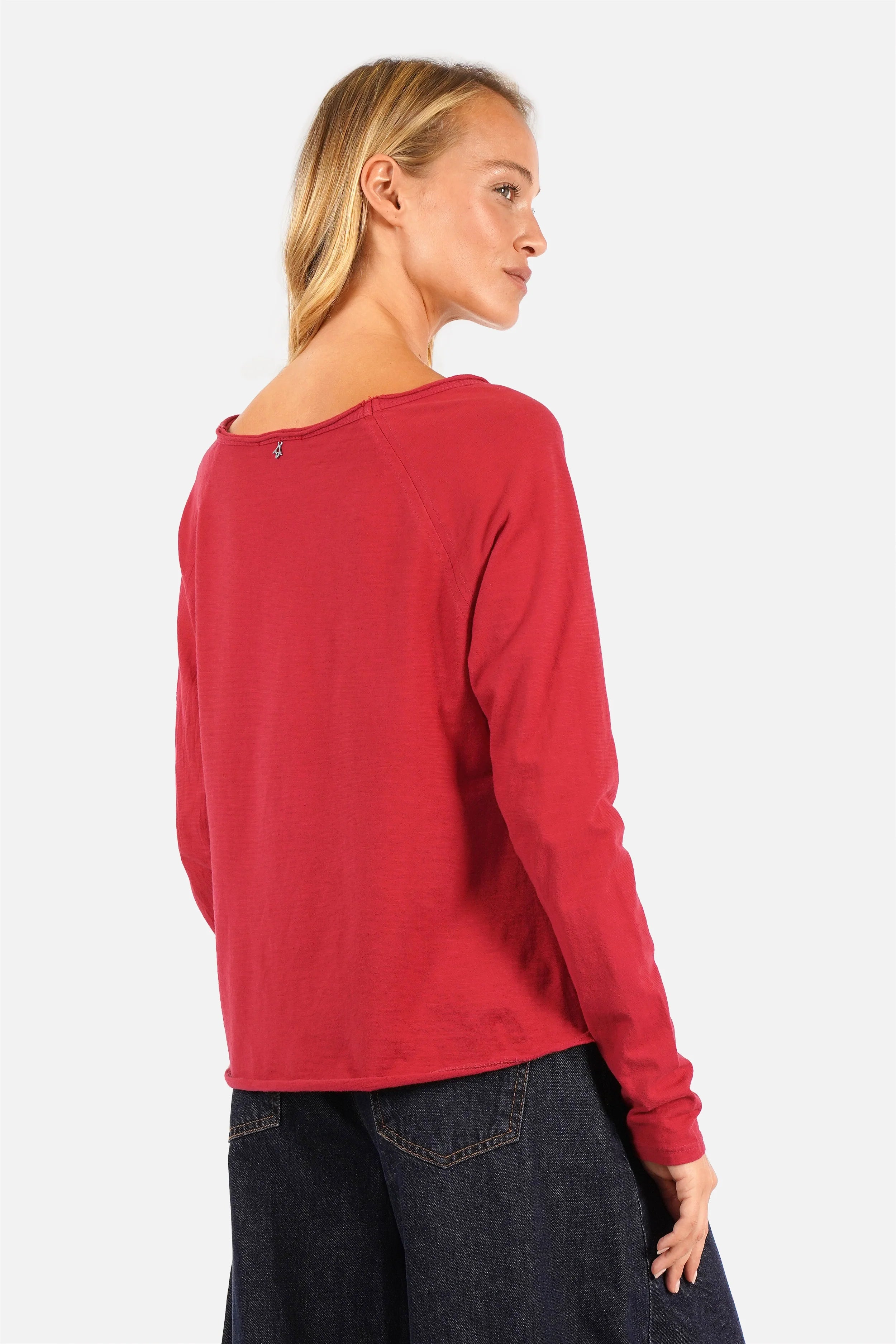 TEHI Longsleeve aus Fiammato-Baumwolle mit Rundhalsausschnitt und extralangen Raglanärmeln in Regular Fit