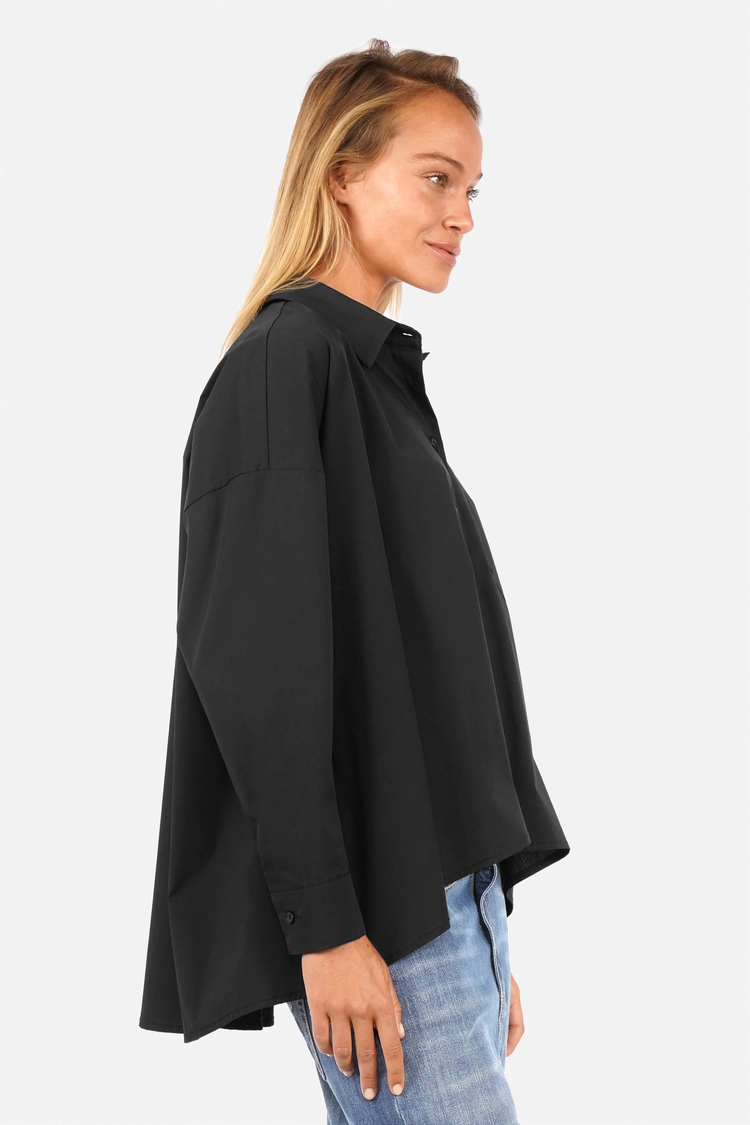 TIALY Oversized Bluse aus Popeline mit weitem A-Linien-Shape und verlängertem Rückenteil