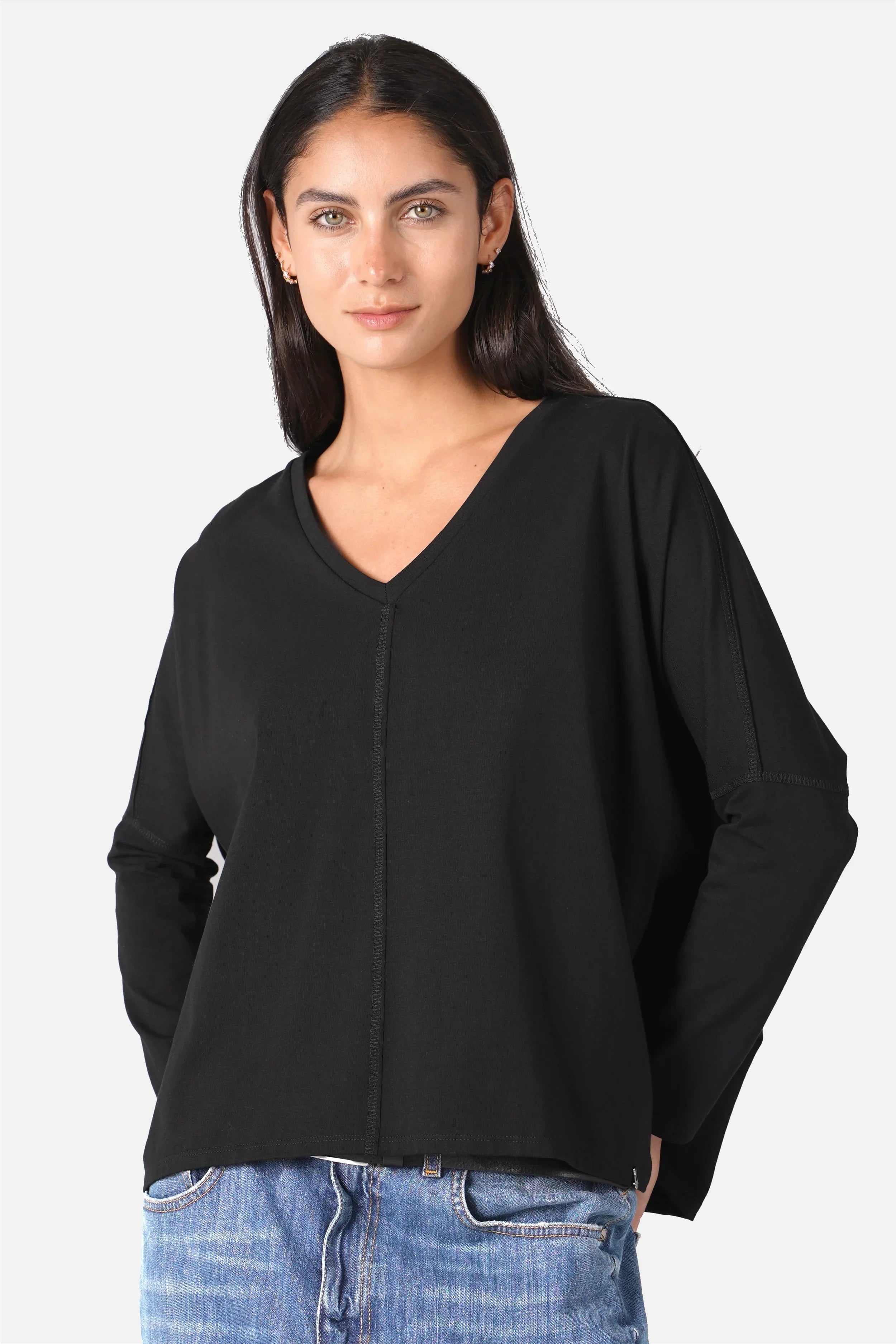 TIDA Blusenshirt Langarm aus hochwertiger Baumwolle mit V-Ausschnitt und offener Schnittkante im relaxed Fit