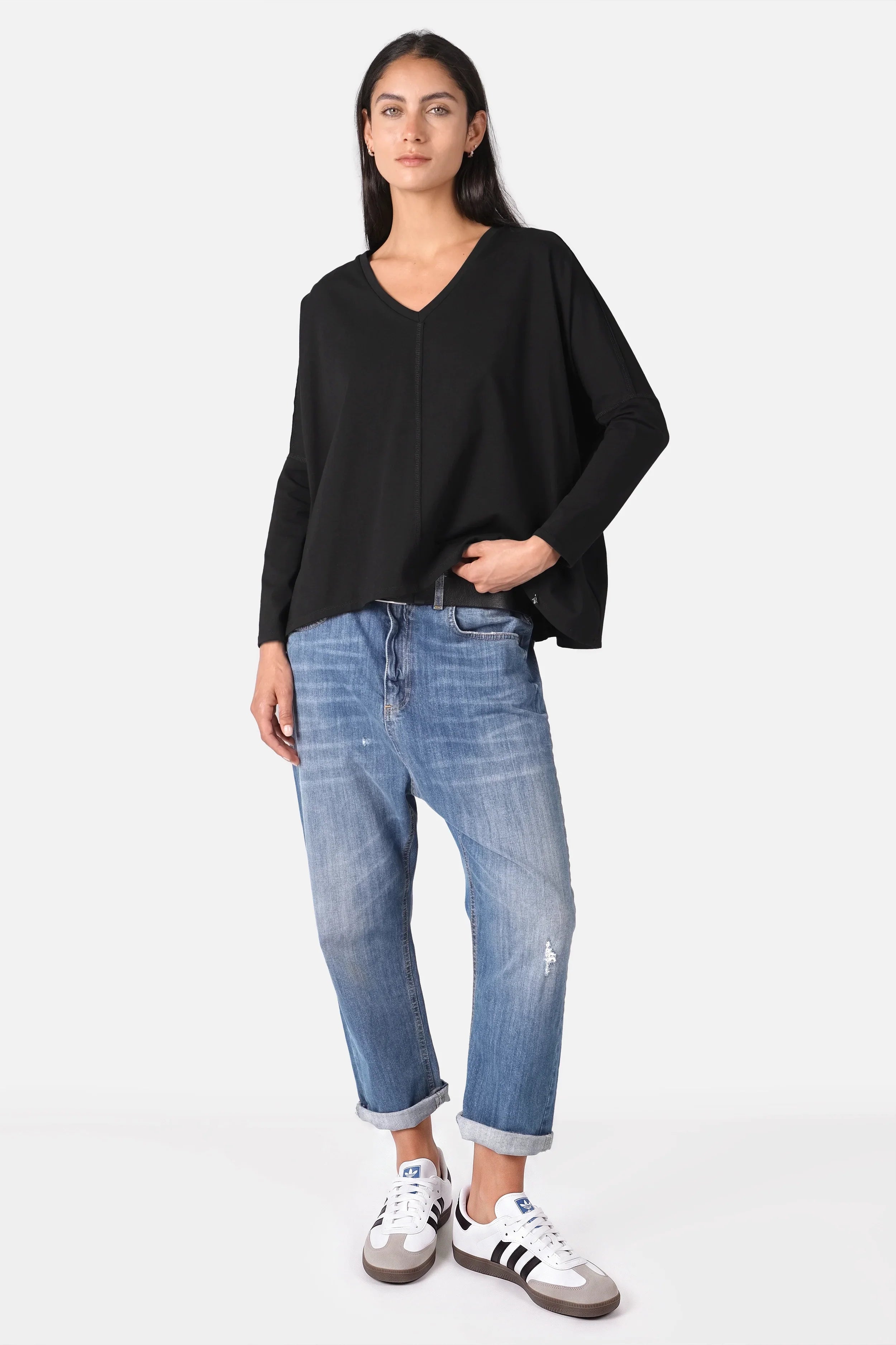 TIDA Blusenshirt Langarm aus hochwertiger Baumwolle mit V-Ausschnitt und offenem Schnittkanten-Design