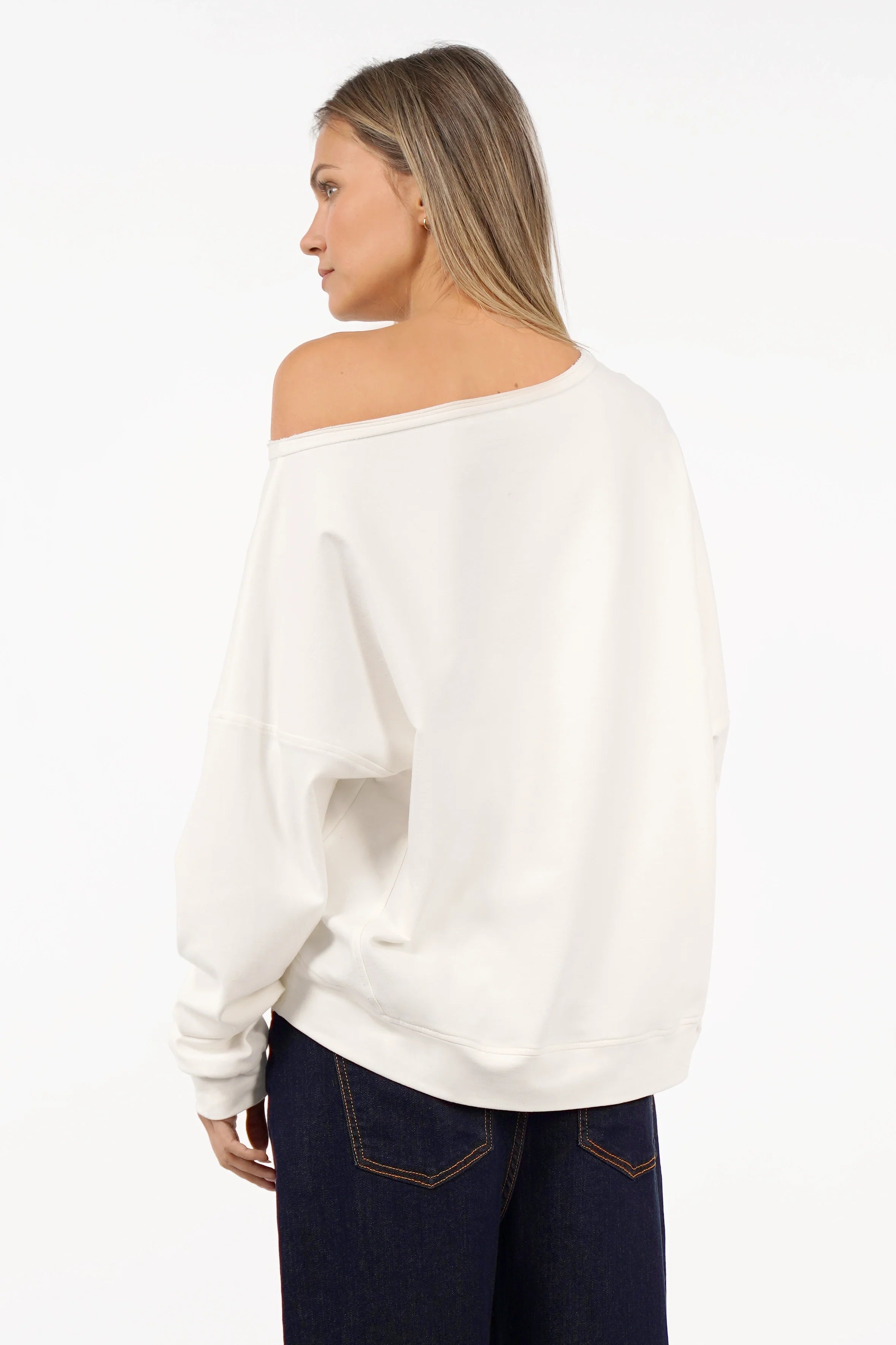 TIMAJ One Shoulder Sweater loose fit soft sweat fabric asymmetrical neckline extended cuffs