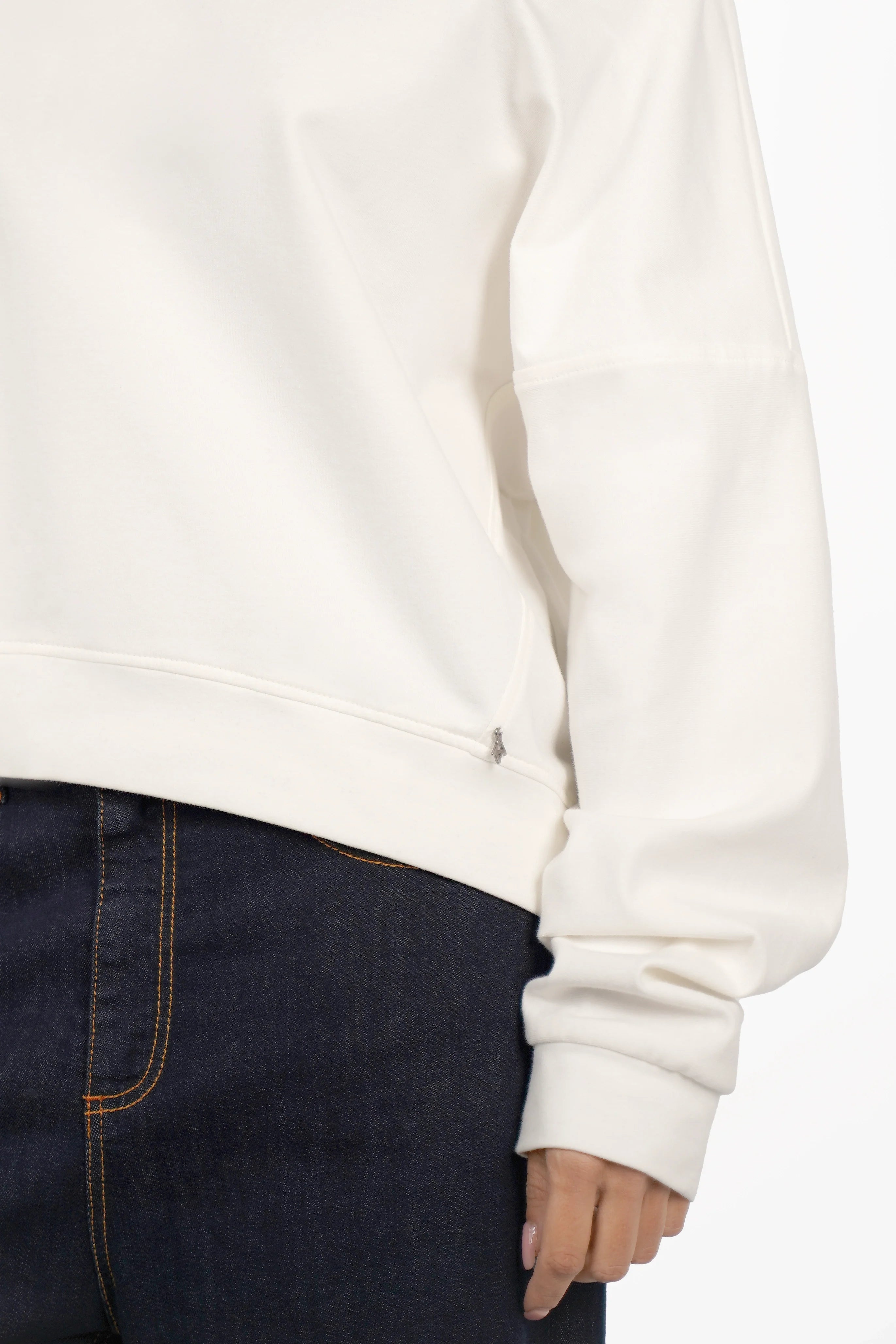 TIMAJ One Shoulder Sweater loose fit with soft fabric and extended sleeves