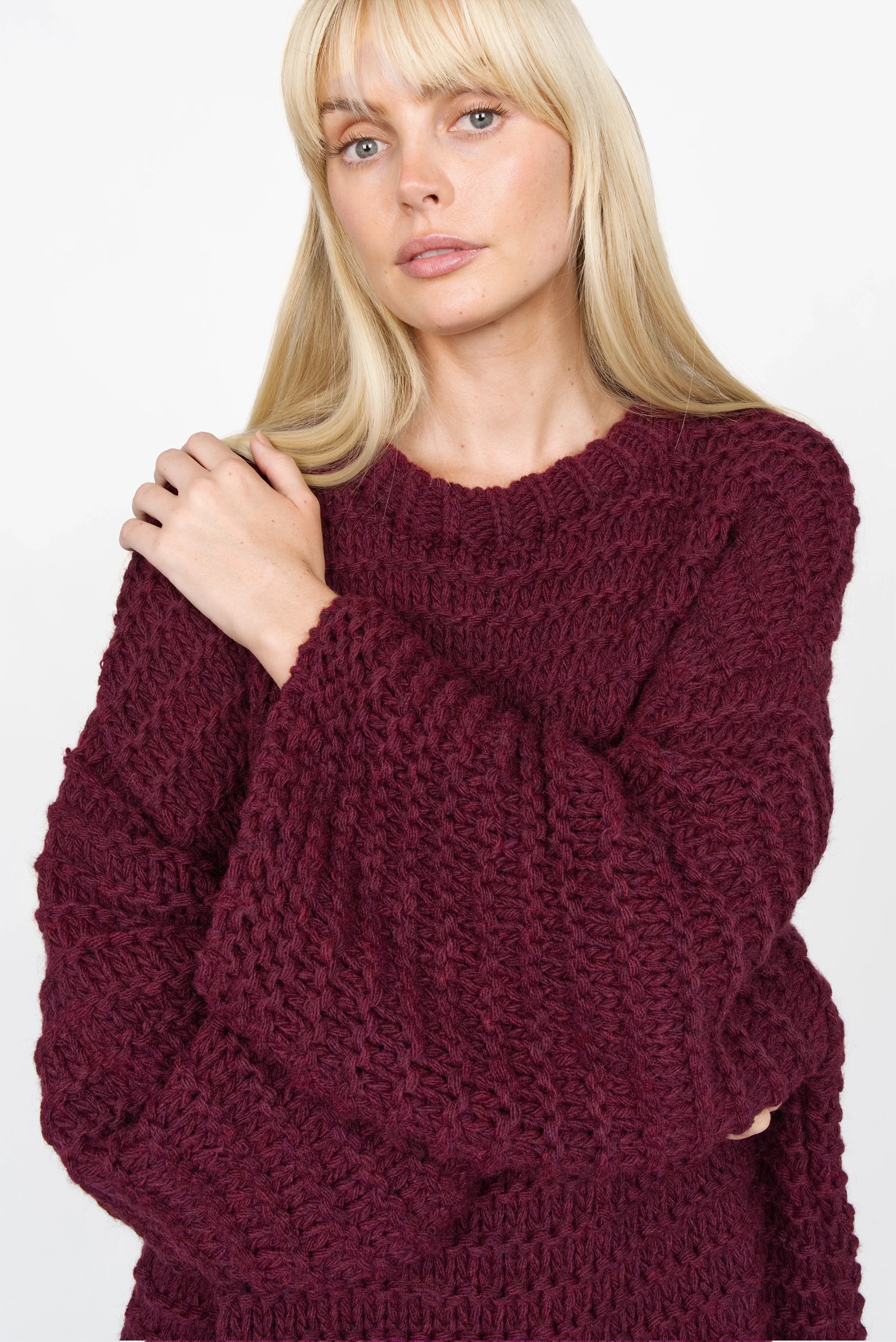 VAILE Oversized Grobstrick Pullover in chunky knit with round neck and wide sleeves