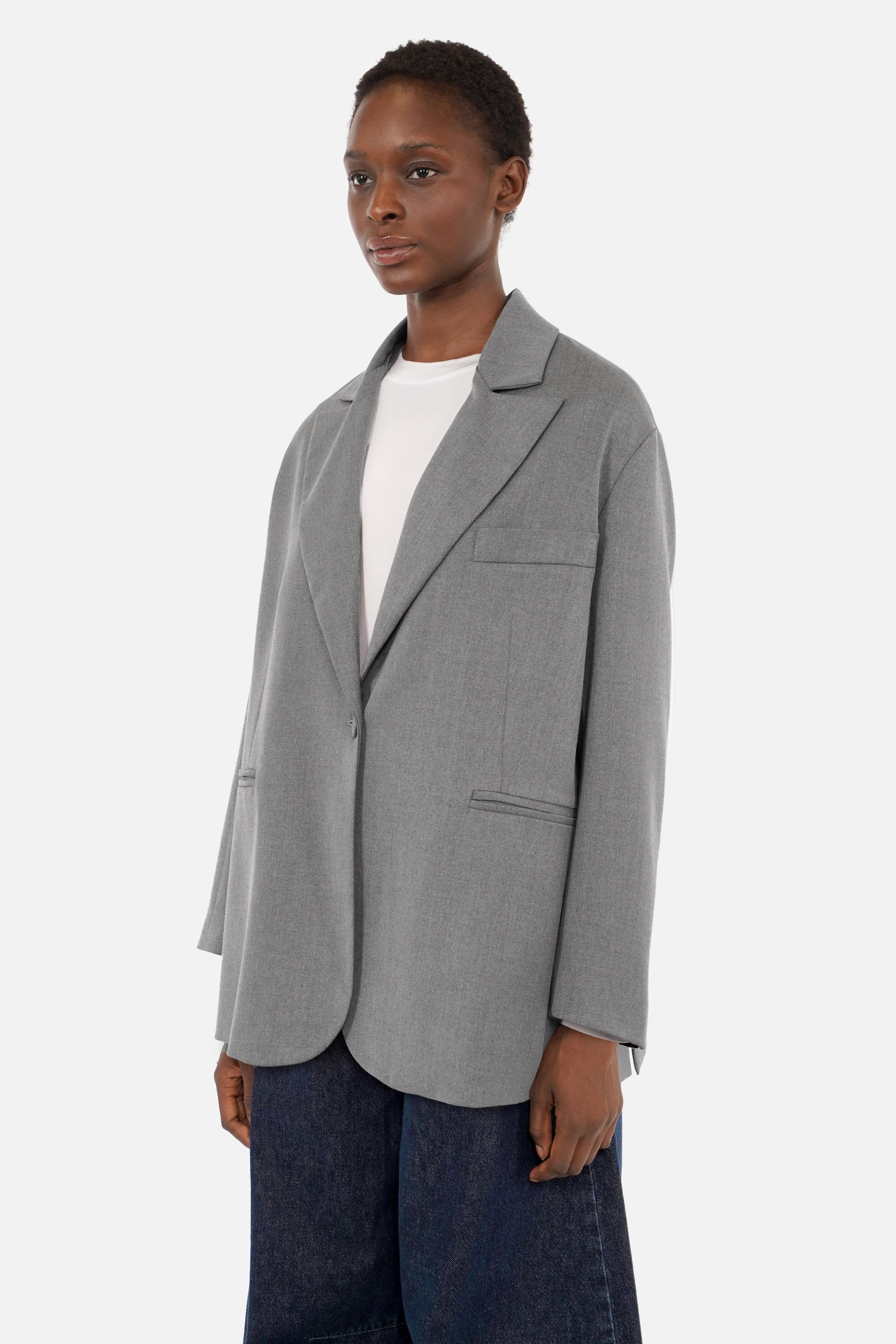 VANYAA Oversized Blazer aus weich fließendem Material mit breitem Kragen und einreihigem Verschluss