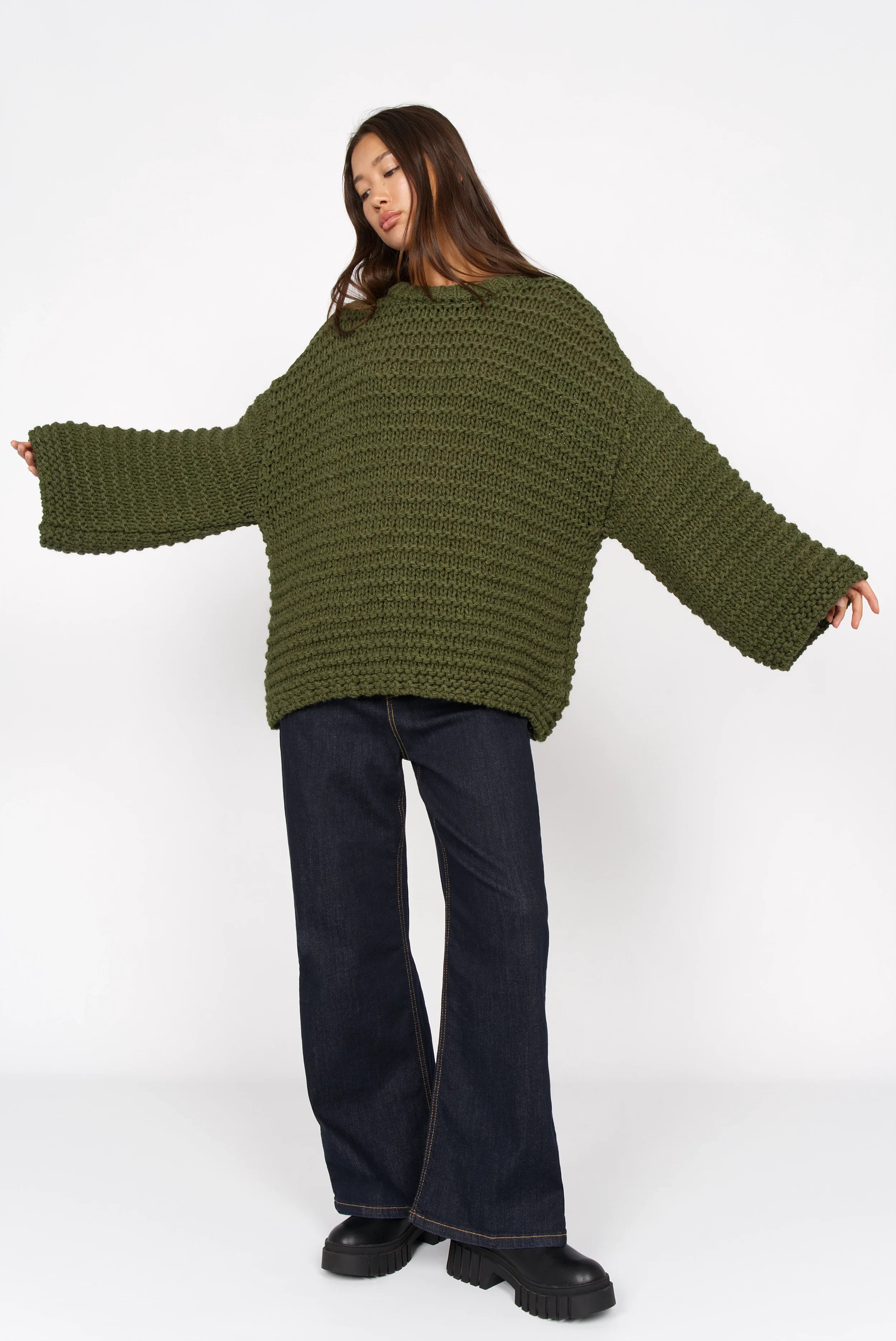 Damen Grobstrickpullover im Chunky-Knit-Look oversized mit kastiger Form und Rundhalsausschnitt