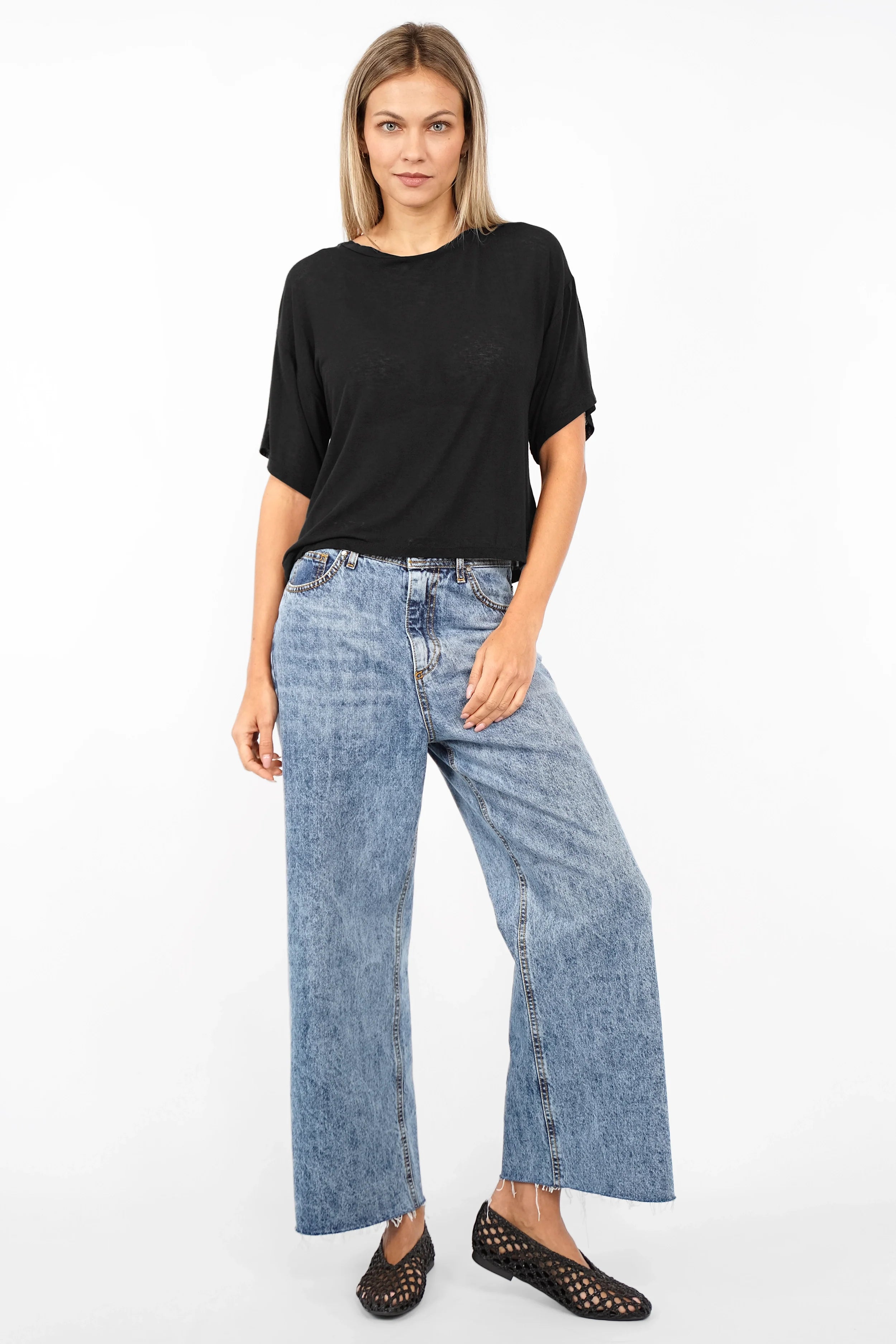 YRENA T-Shirt aus feinem Kaschmirmix mit U-Boot Ausschnitt und halbarm halbtransparent Regular Fit