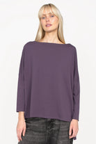 AMALEA Relaxed Fit Longsleeve mit U-Boot Ausschnitt, überschnittenen Schultern und seitlichen Schlitzen in weichem Baumwolljersey
