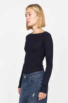 BETTIE Longsleeve Damen Feinstrick-Ripp Slim Fit Navy mit Rundhalsausschnitt