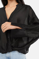 ADALYN Semitransparente Bluse leichte transparente Damenbluse mit V-Ausschnitt und Stehkragen