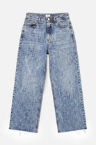 AENYA Ankle Straight Jeans in bleached Marble-Blue mit offenem Raw-Cut Saum und High Waist