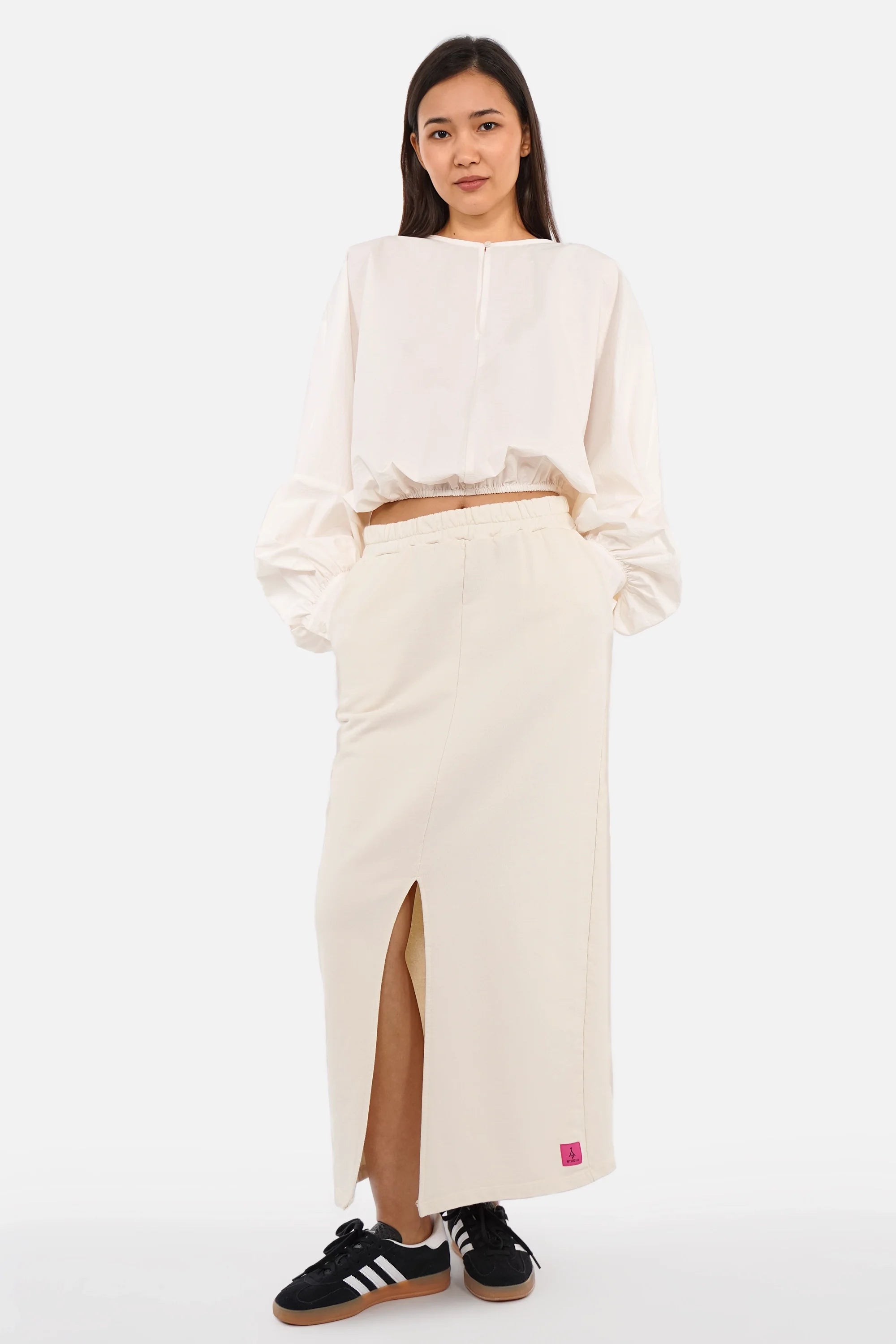 ALEMENE Sweatrock midi pink logo patch elastic waistband side pockets regular fit