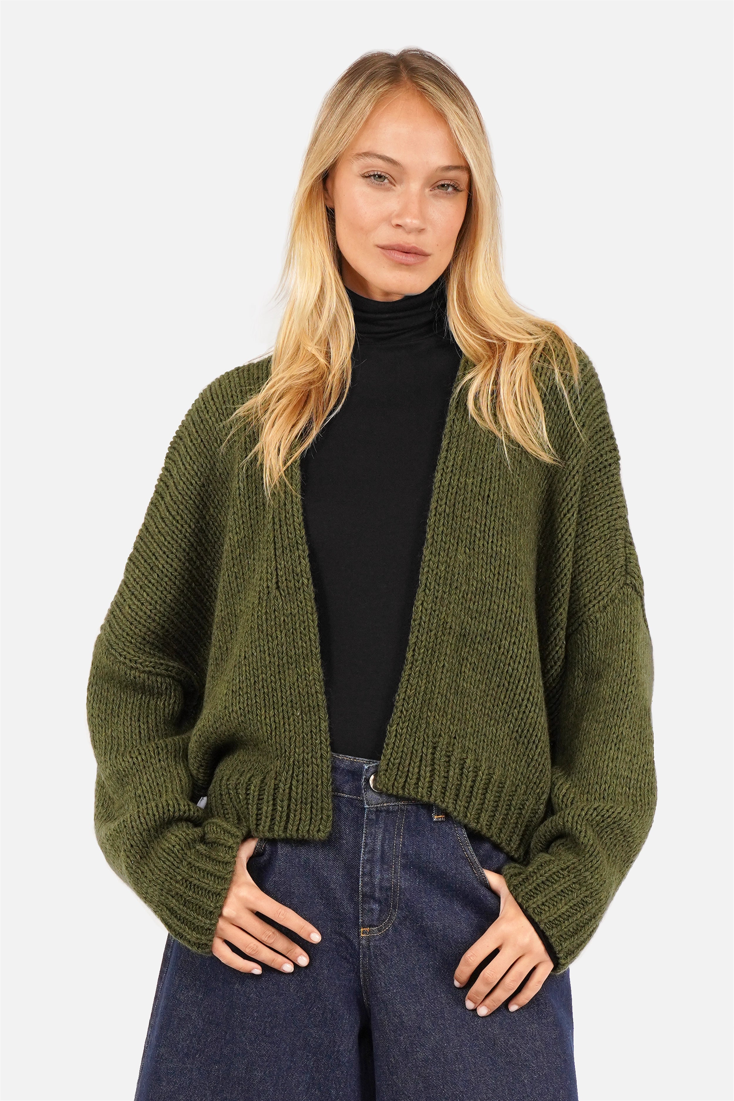 ALIXA Cropped Strickcardigan
