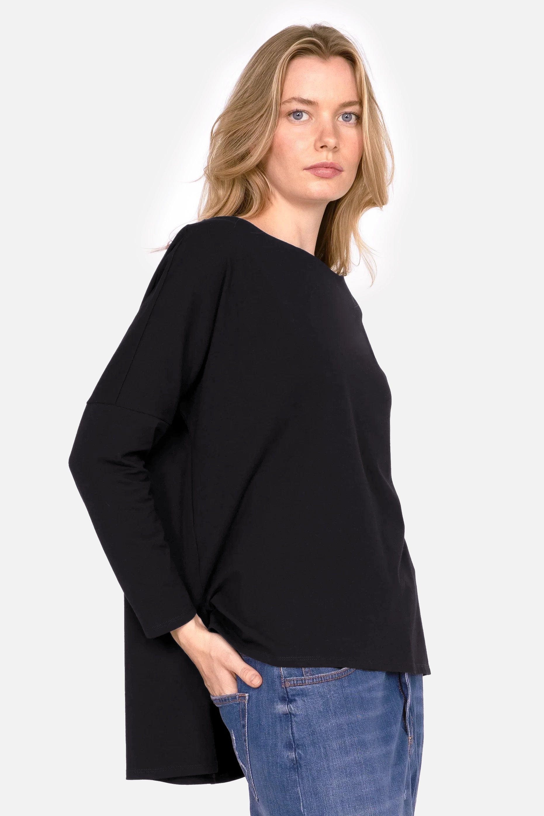 AMALEA Longsleeve mit verlängertem Rückensaum
