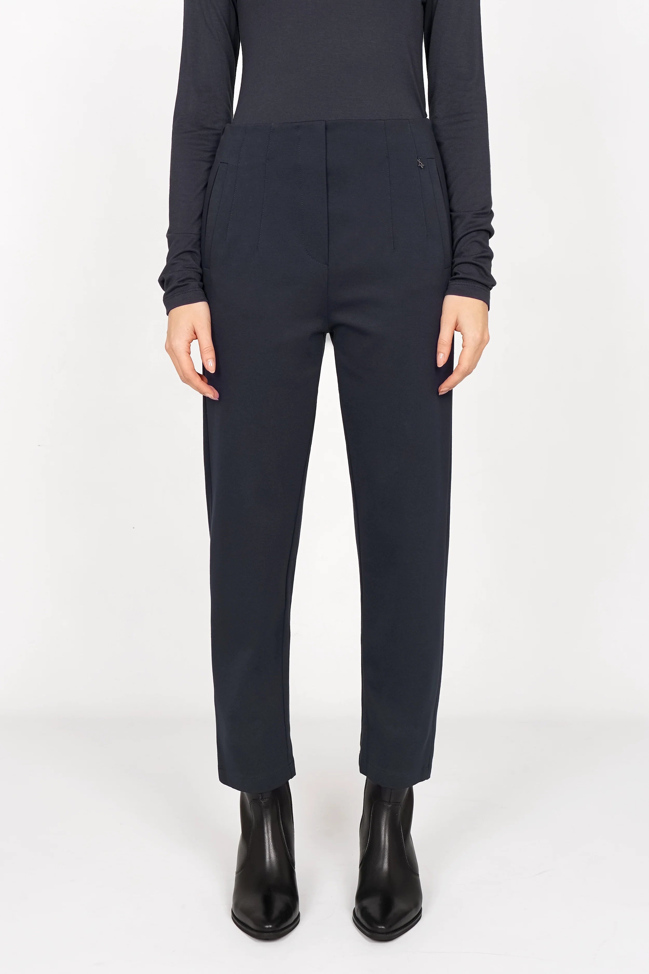 CEELIA Ankle Pants slim fit black cropped high waist with elastic back waistband and side pockets