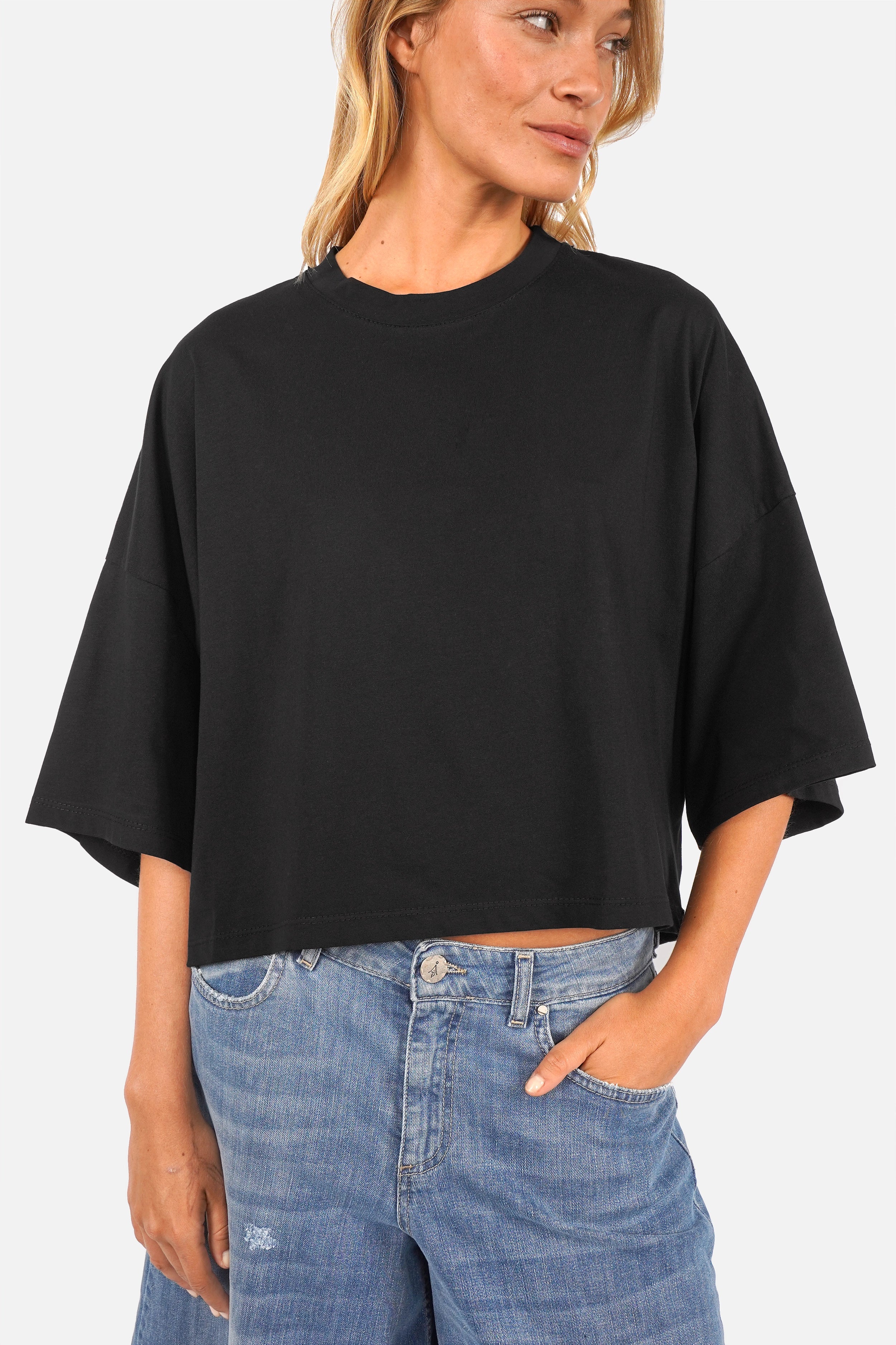 DELUUN T-Shirt