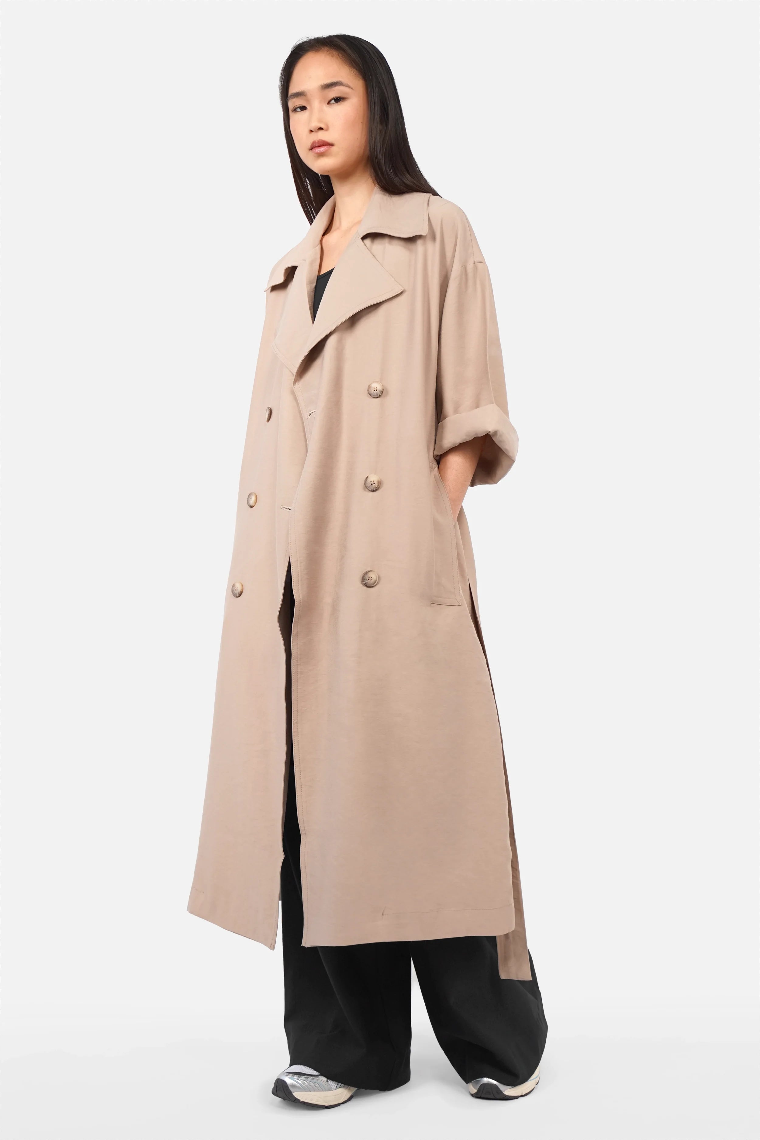 Hazel Blusenmantel Trenchcoat-Stil mit Reverskragen, Bindegürtel und Doppelknopfleiste