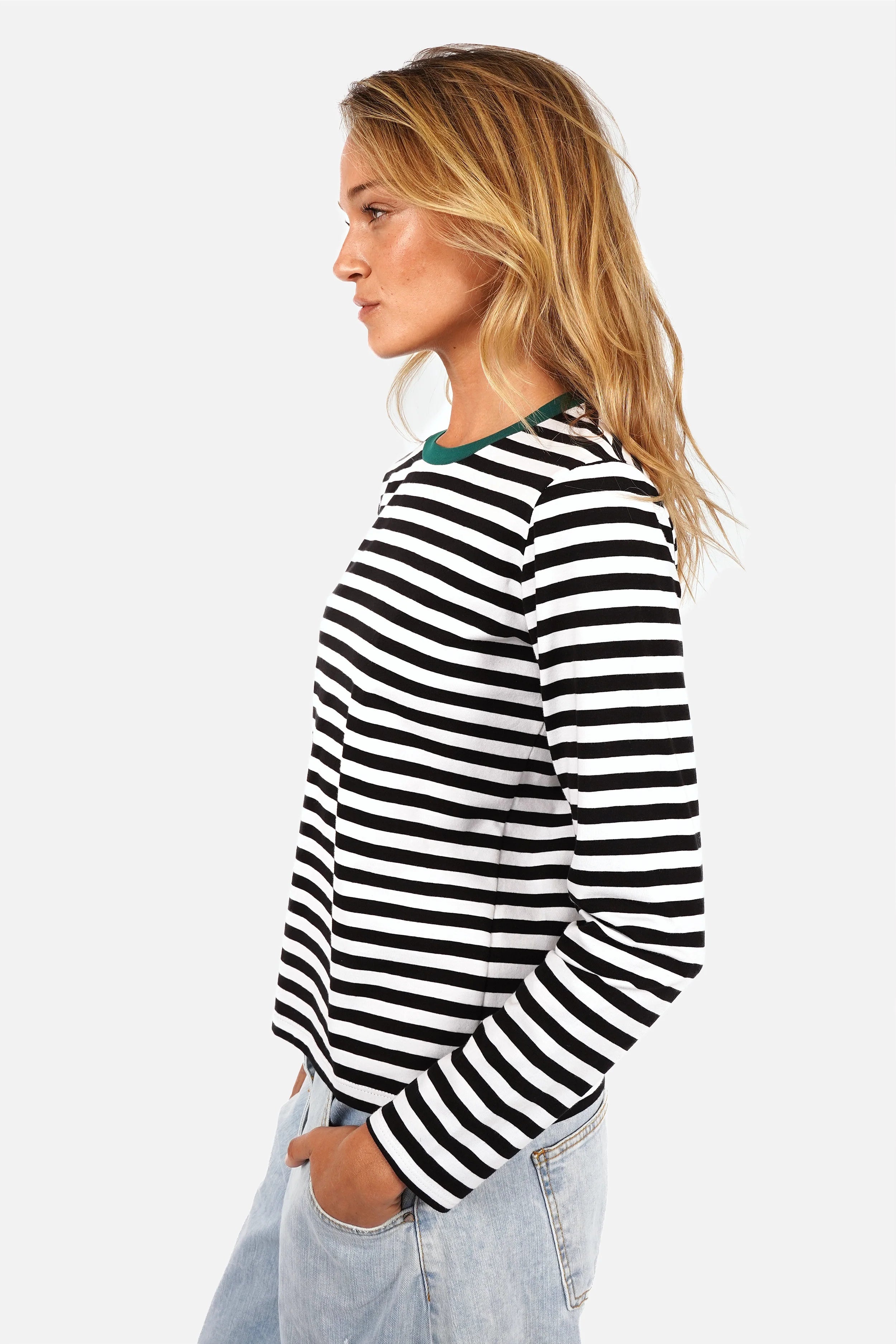 ELIN Longsleeve aus weichem Baumwolljersey mit Rundhalsausschnitt und Regular Fit in Größe S