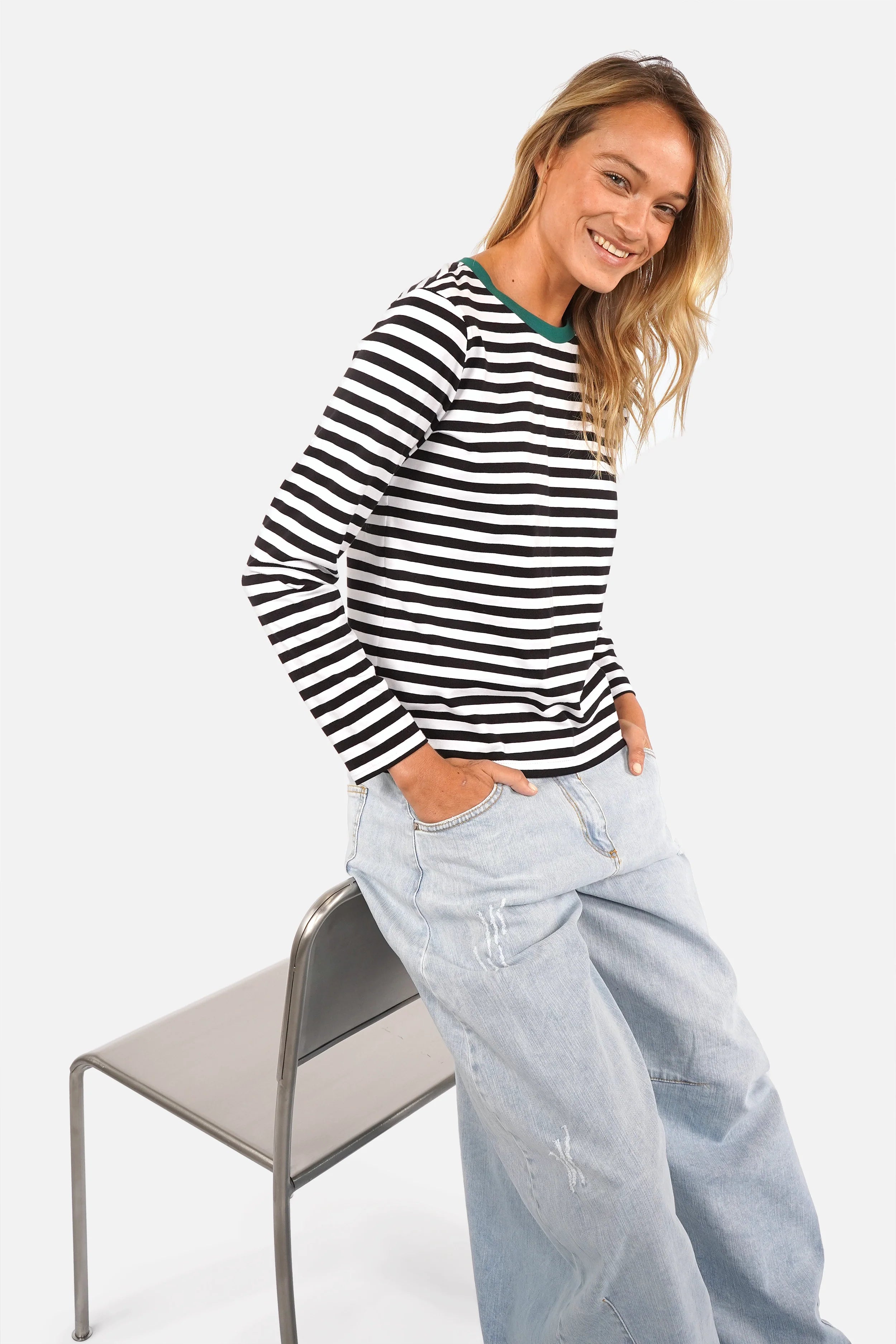 ELIN Longsleeve aus weichem Baumwolljersey mit Rundhalsausschnitt und Regular Fit