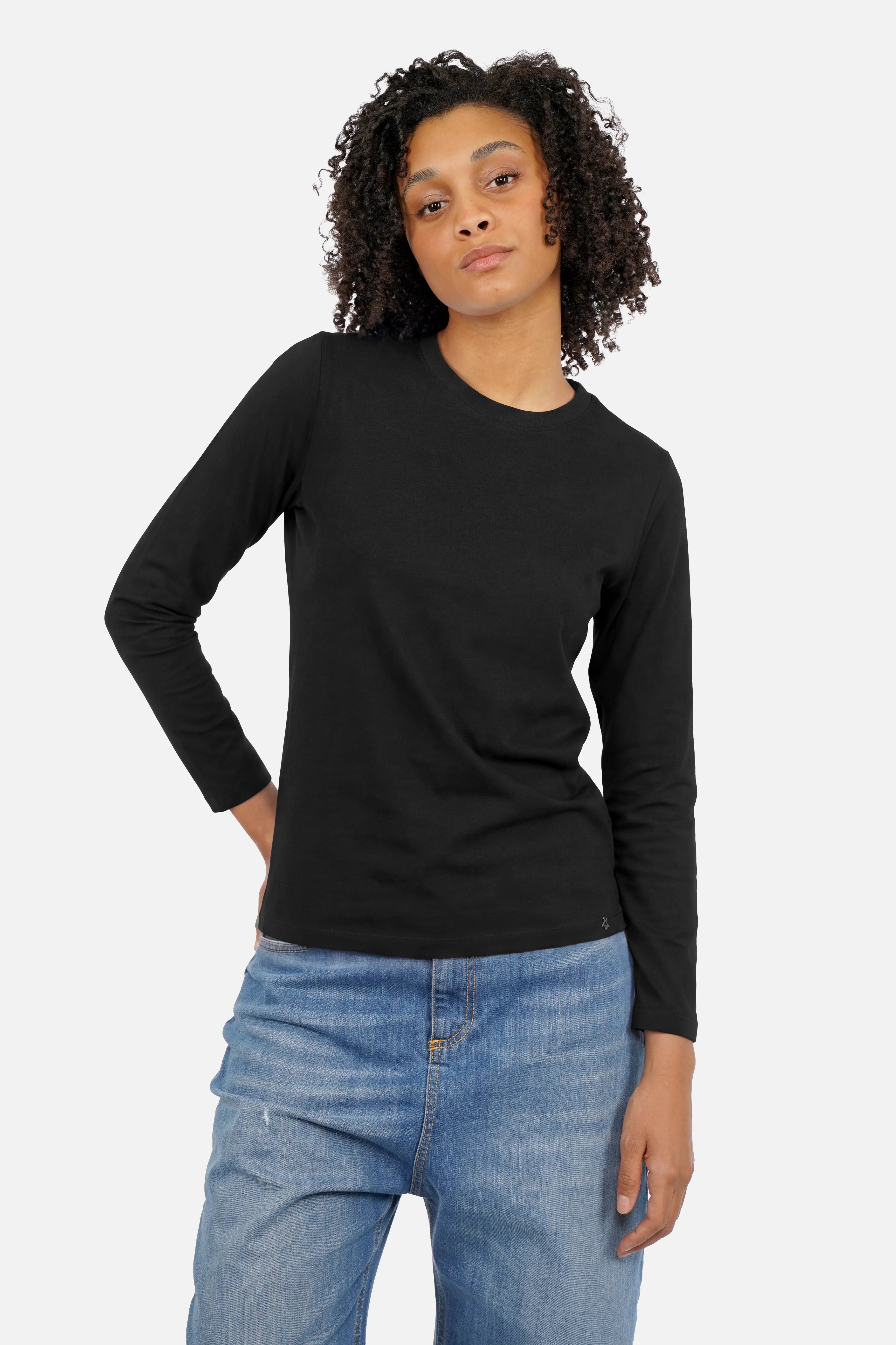 ELIN Longsleeve aus weichem Baumwolljersey mit Rundhalsausschnitt und Regular Fit in Größe S