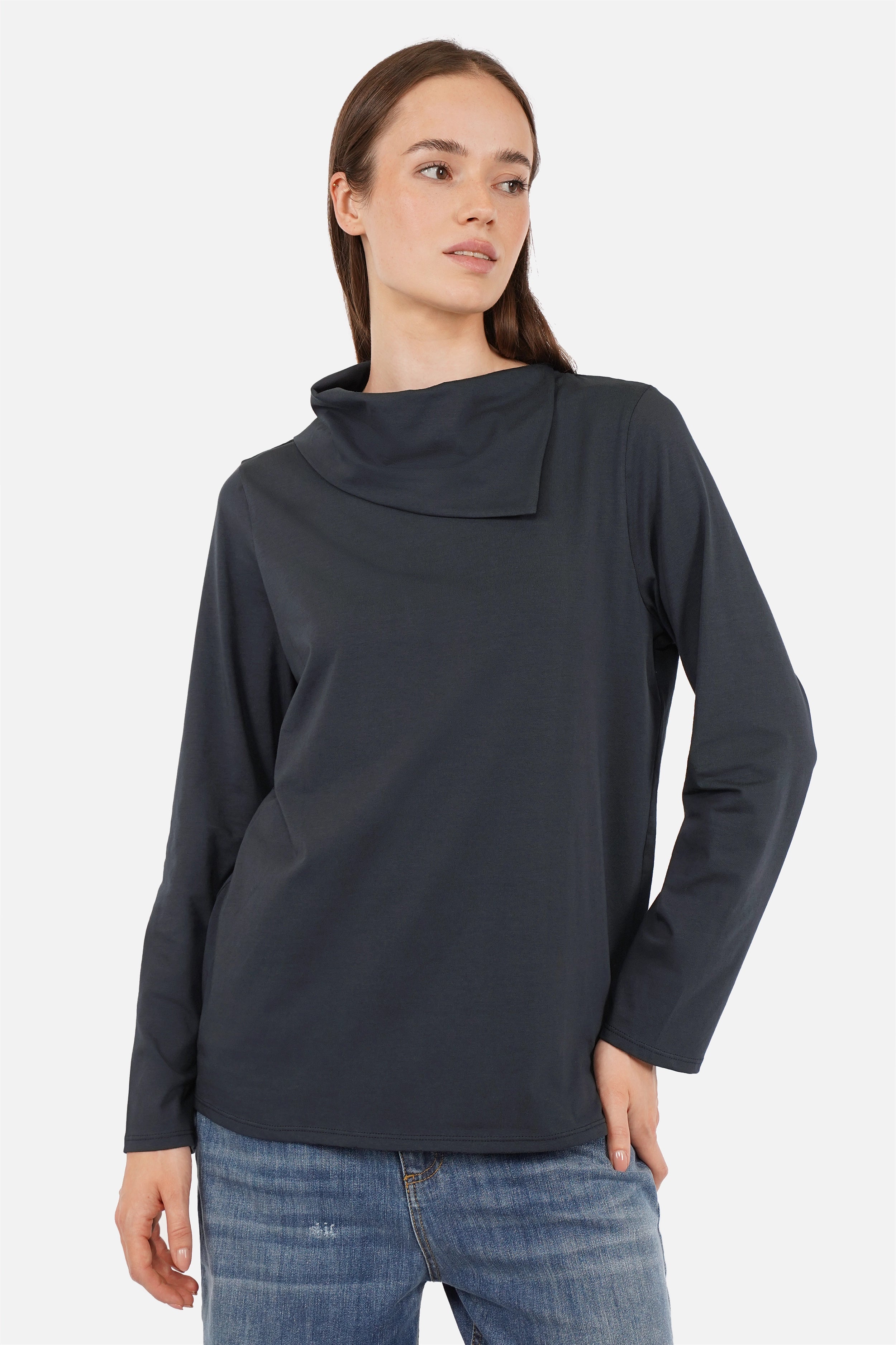 FARAMI Longsleeve mit asymmetrischem Kragen
