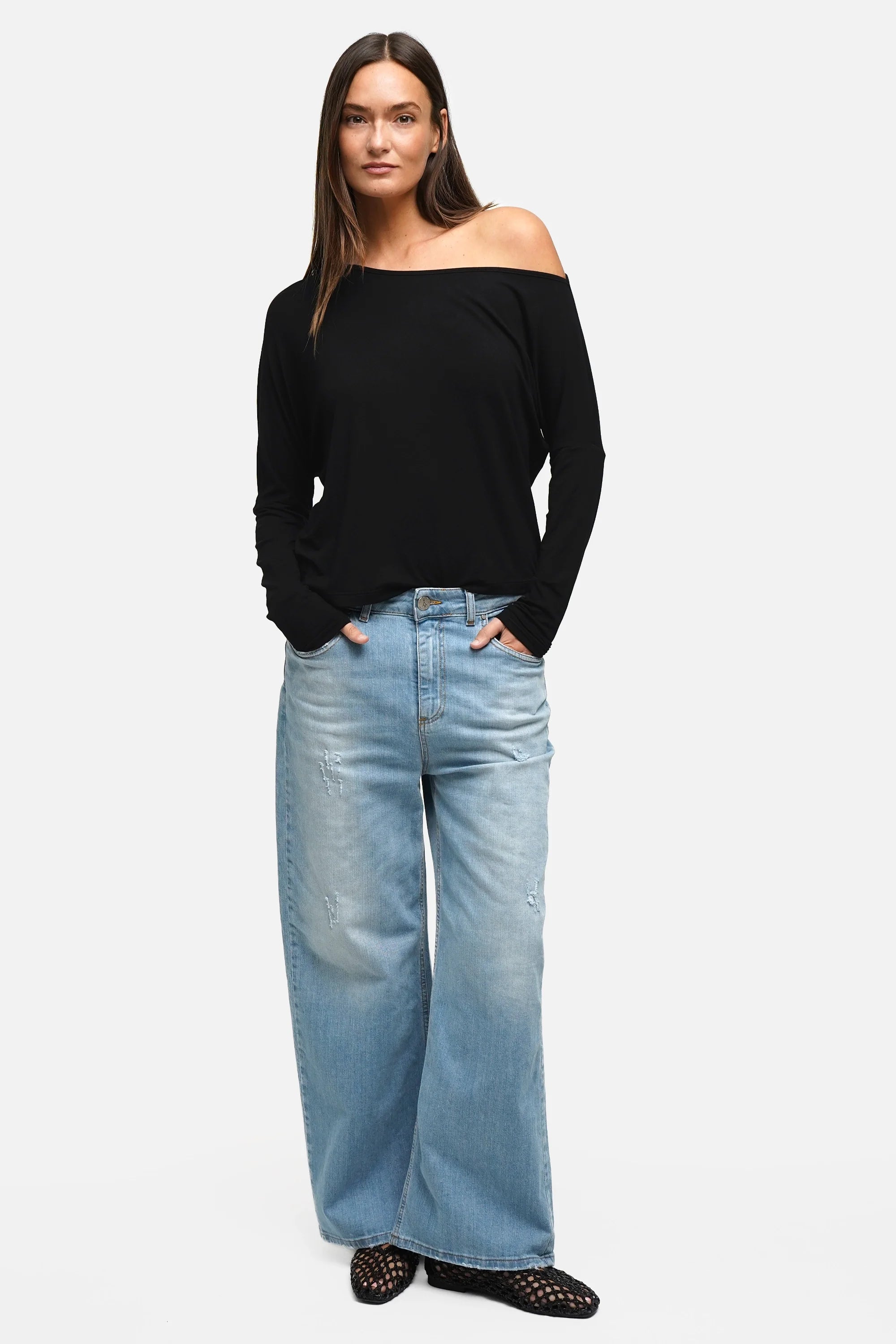 FRYA One-Shoulder Long Sleeve Top