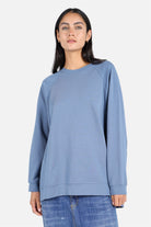 GRACEY.K Sweater lässiger Oversize Pullover mit Raglanärmeln und tonaler Logo-Stickerei