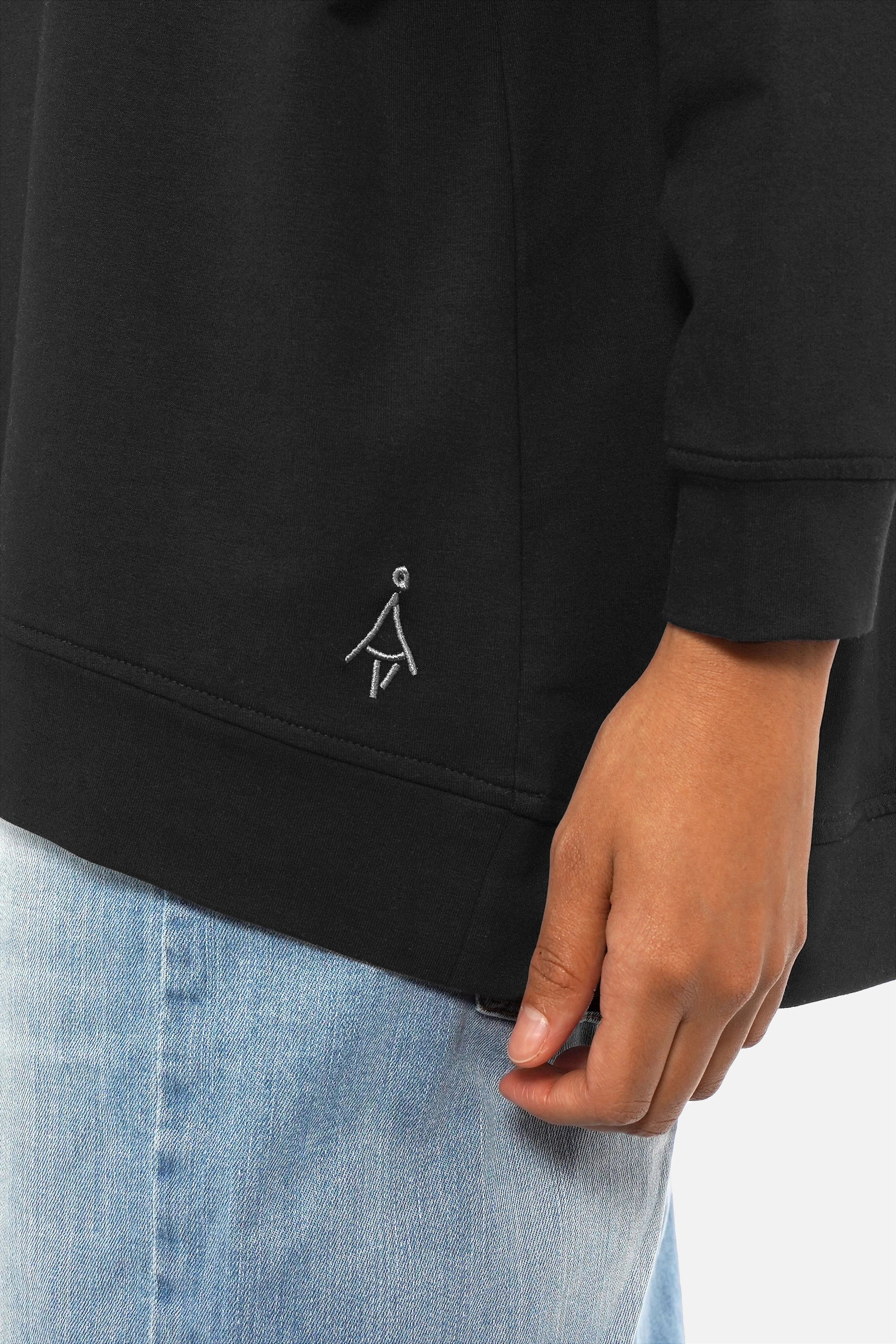 Lässiger GRACEY.K Sweater mit A-Linie, Raglanärmeln und tonaler Logo-Stickerei in Oversize-Passform